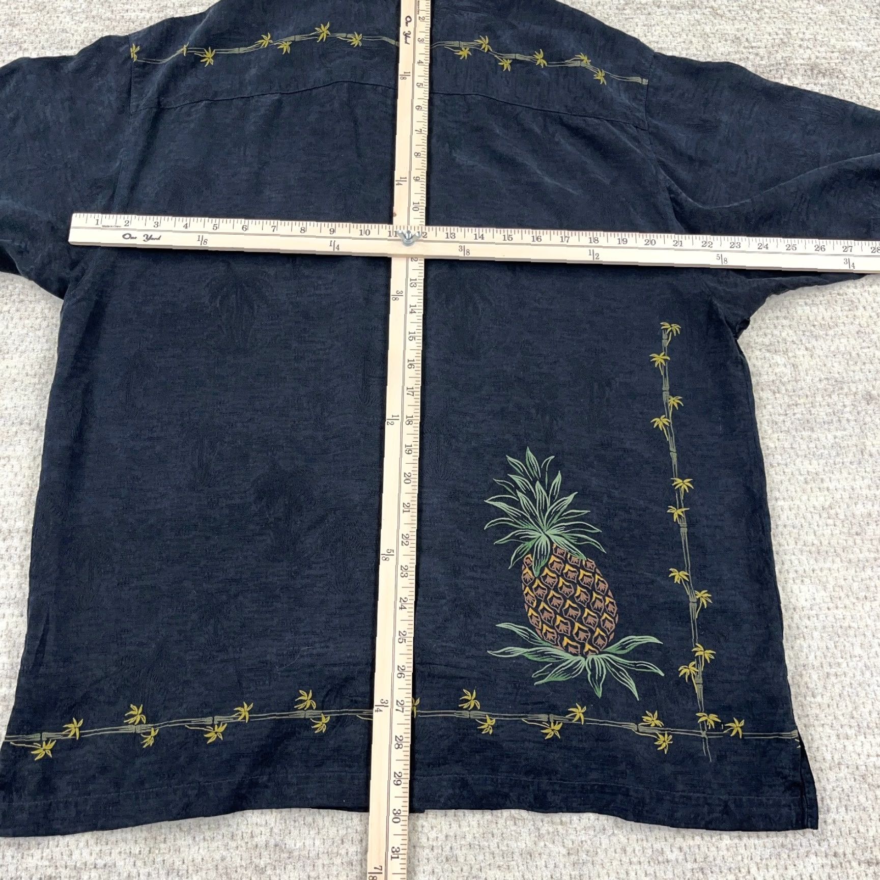 Tommy Bahama Tommy Bahama Shirt Men Medium Black Silk Button-Up Hawaiian Camp Pineapple Palms Size US M / EU 48-50 / 2 - 7 Thumbnail