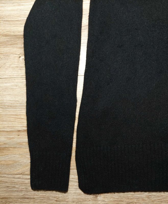 Massimo Dutti 95% wool 5% cashmere sweater turtleneck jumper black vintage Size XS / US 0-2 / IT 36-38 - 4 Thumbnail