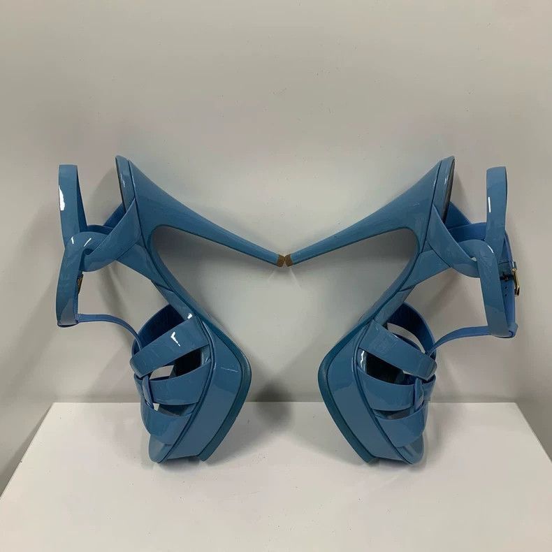 Yves Saint Laurent YSL Blue Patent Leather High Heels Size 36-2506 Size US 6 / IT 36 - 5 Thumbnail