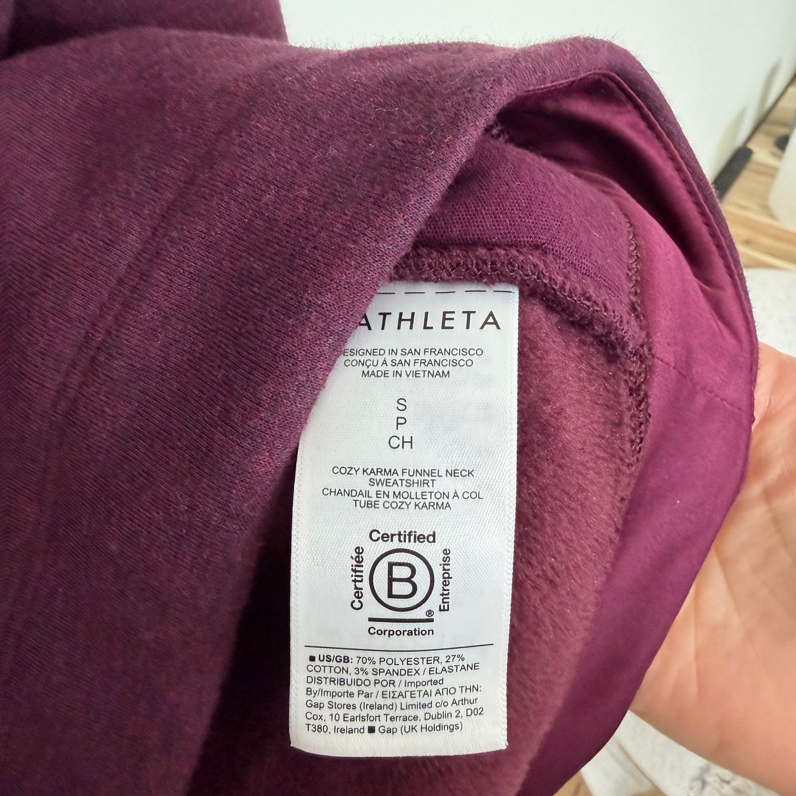 Athleta Athleta Maroon Cozy Karma Funnel Neck Sweatshirt Sz S Size S / US 4 / IT 40 - 4 Thumbnail