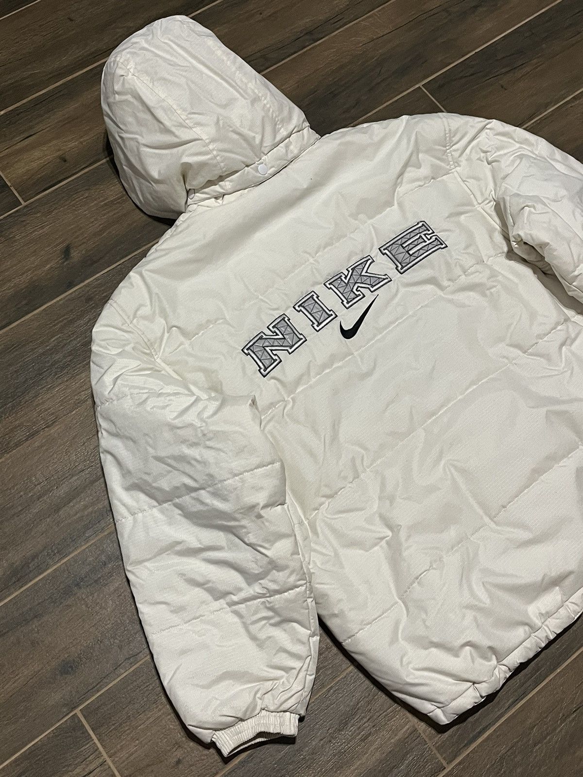 Nike × Vintage Nike puffer jacket vintage black big logo 90s spellout Size US M / EU 48-50 / 2 - 9 Thumbnail