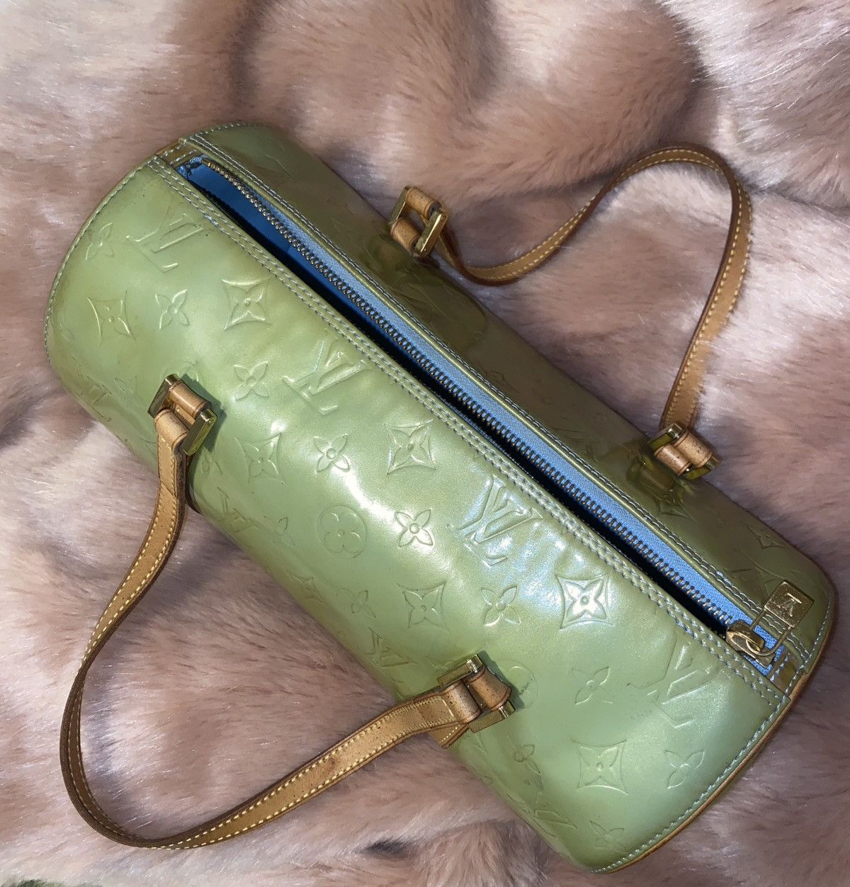Louis Vuitton Louis Vuitton Bedford “Papillon” Vernis Green Size ONE SIZE - 2 Thumbnail