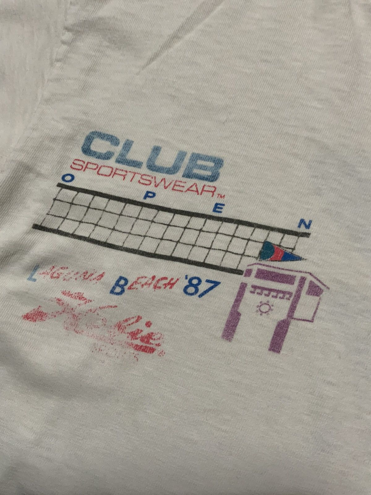 Vintage Vintage 1987 Club Open Laguna Beach Volleyball Hobie T-Shirt Size US M / EU 48-50 / 2 - 7 Thumbnail