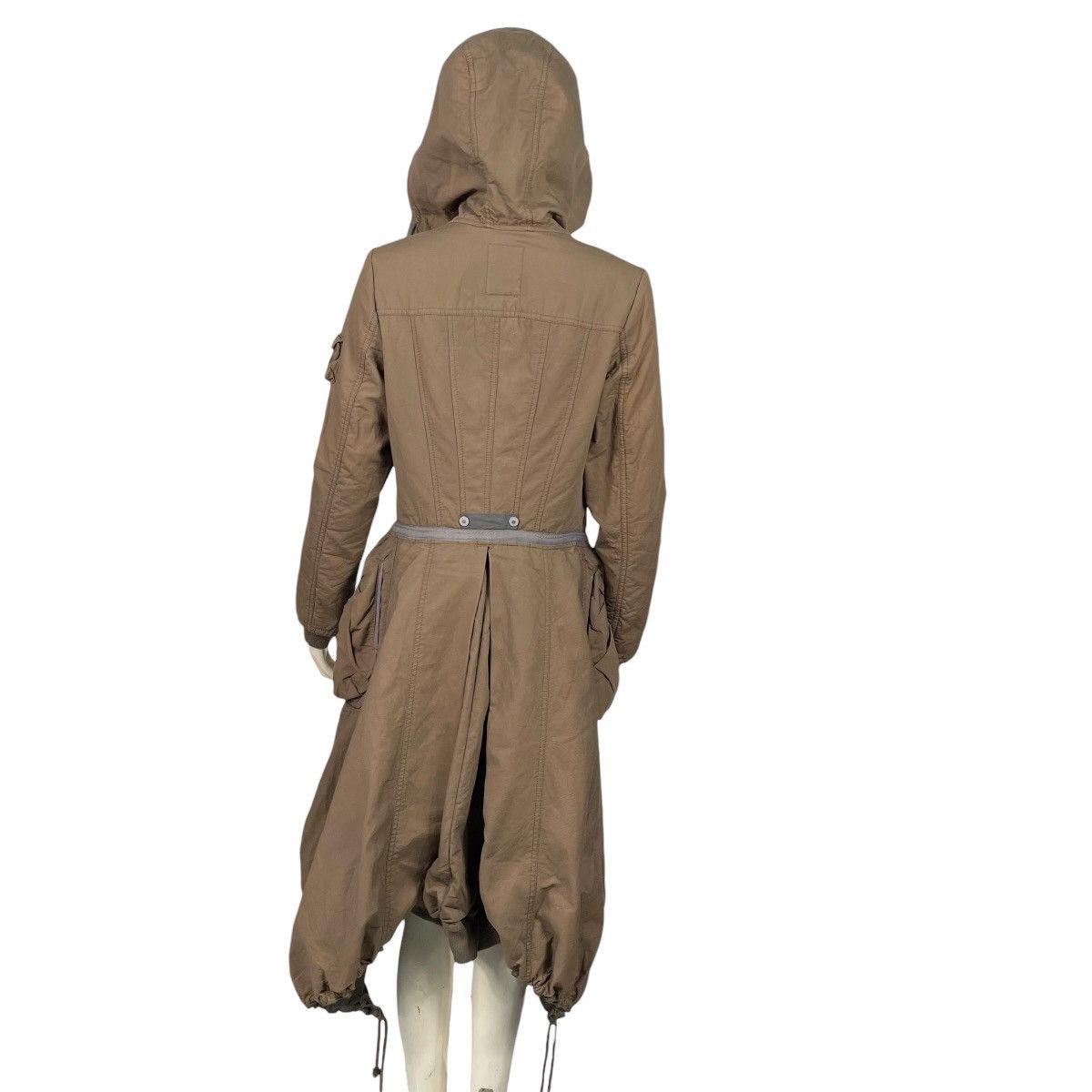 Marithe + Francois Girbaud Marithe Francoise Girbaud Parachute Bondage Hooded Parka Size S / US 4 / IT 40 - 16 Thumbnail