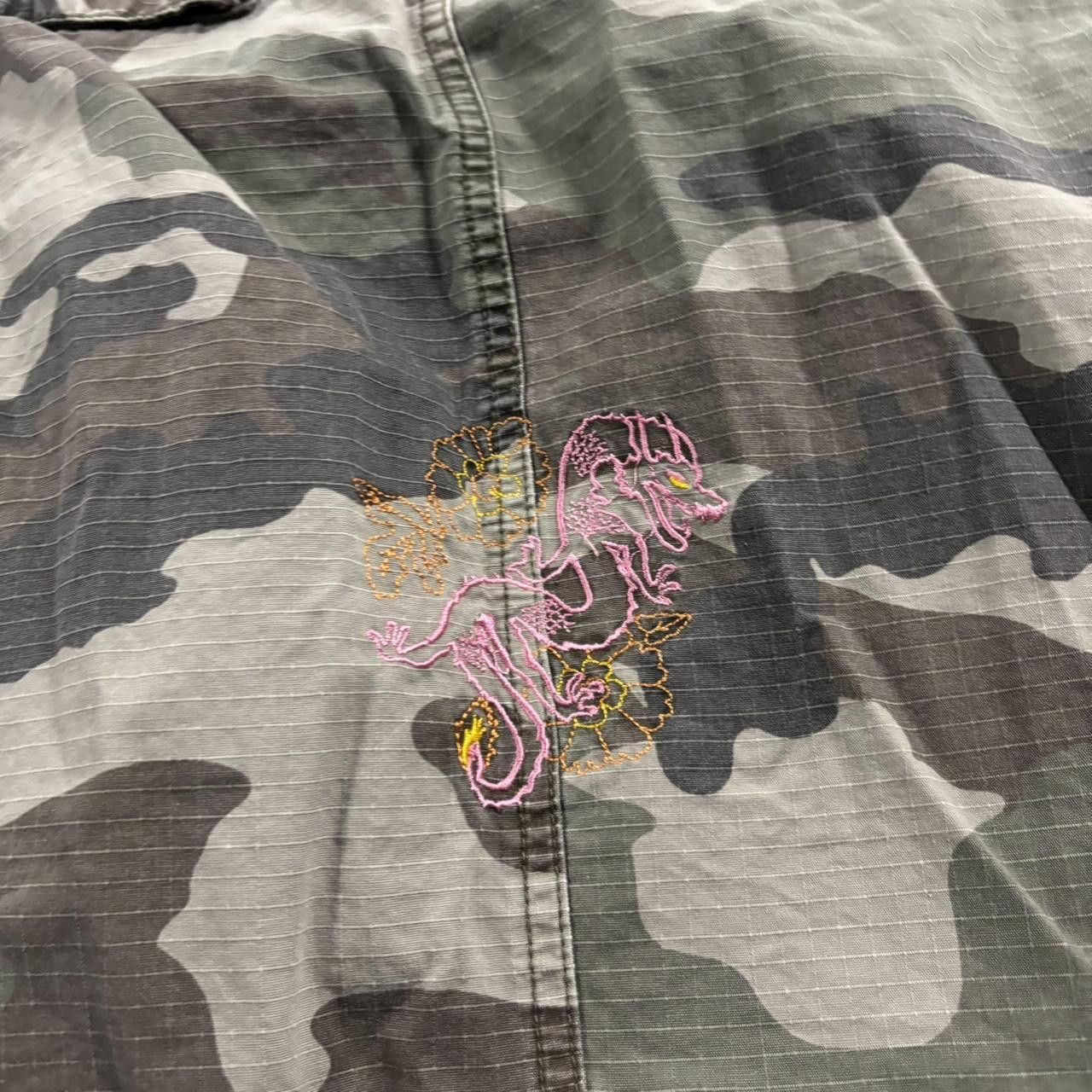 Vintage Vintage Y2K/2000s Cute Camo Skirt! Size 32" / US 10 / IT 46 - 4 Thumbnail