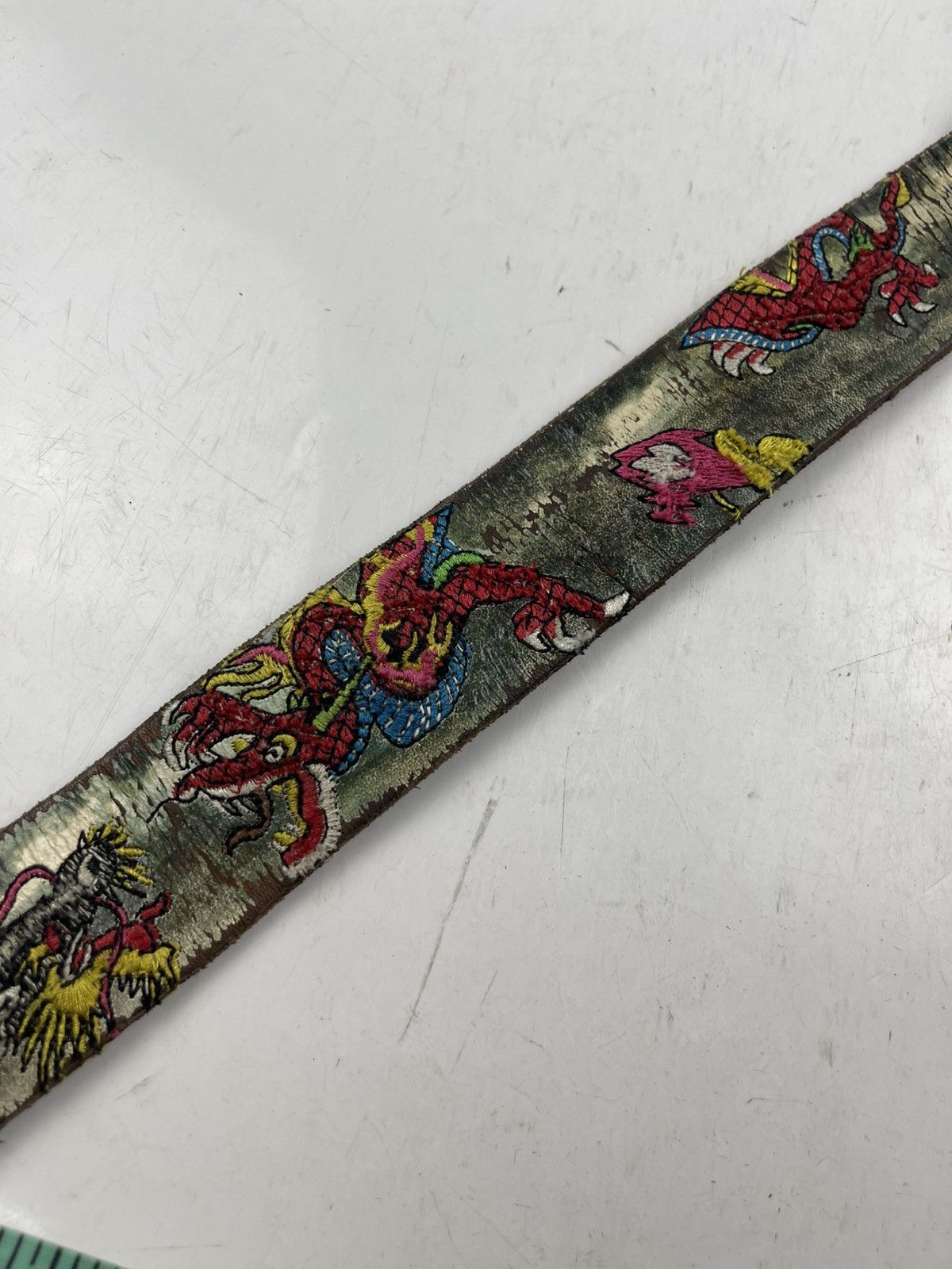 Seditionaries super rare dragon design distressed leather belt tc43 Size 32 - 11 Thumbnail