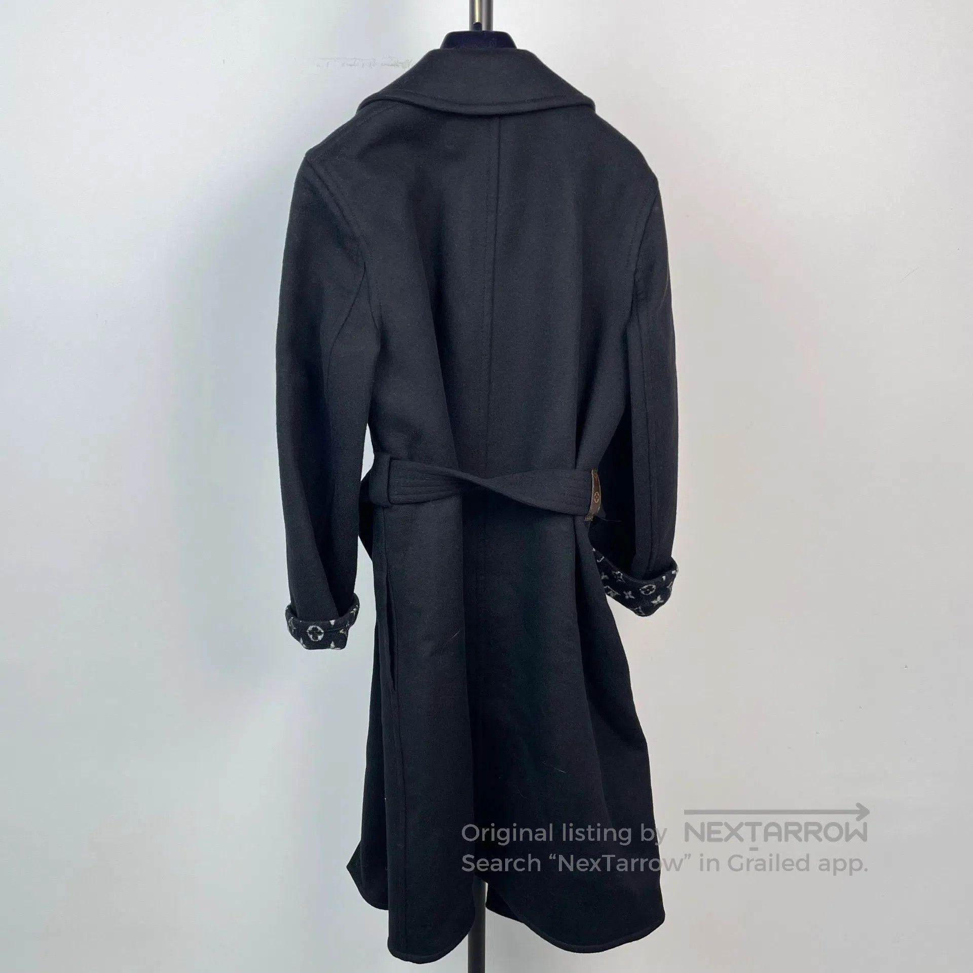 Louis Vuitton Louis Vuitton Black Lining Monogrammed Black Wool Belted M Size XS / US 0-2 / IT 36-38 - 3 Thumbnail