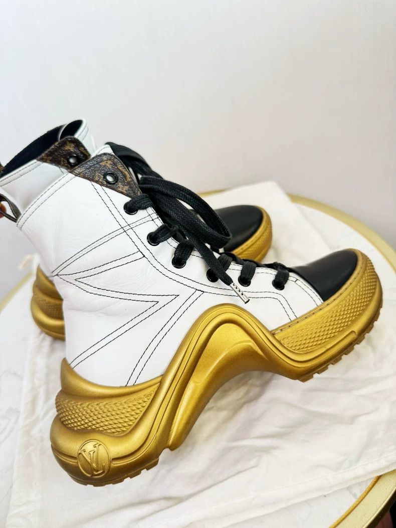 Louis Vuitton Louis Vuitton High Top Sneakers, Size 35 -2505 Size US 4.5 / IT 34.5 - 2 Thumbnail