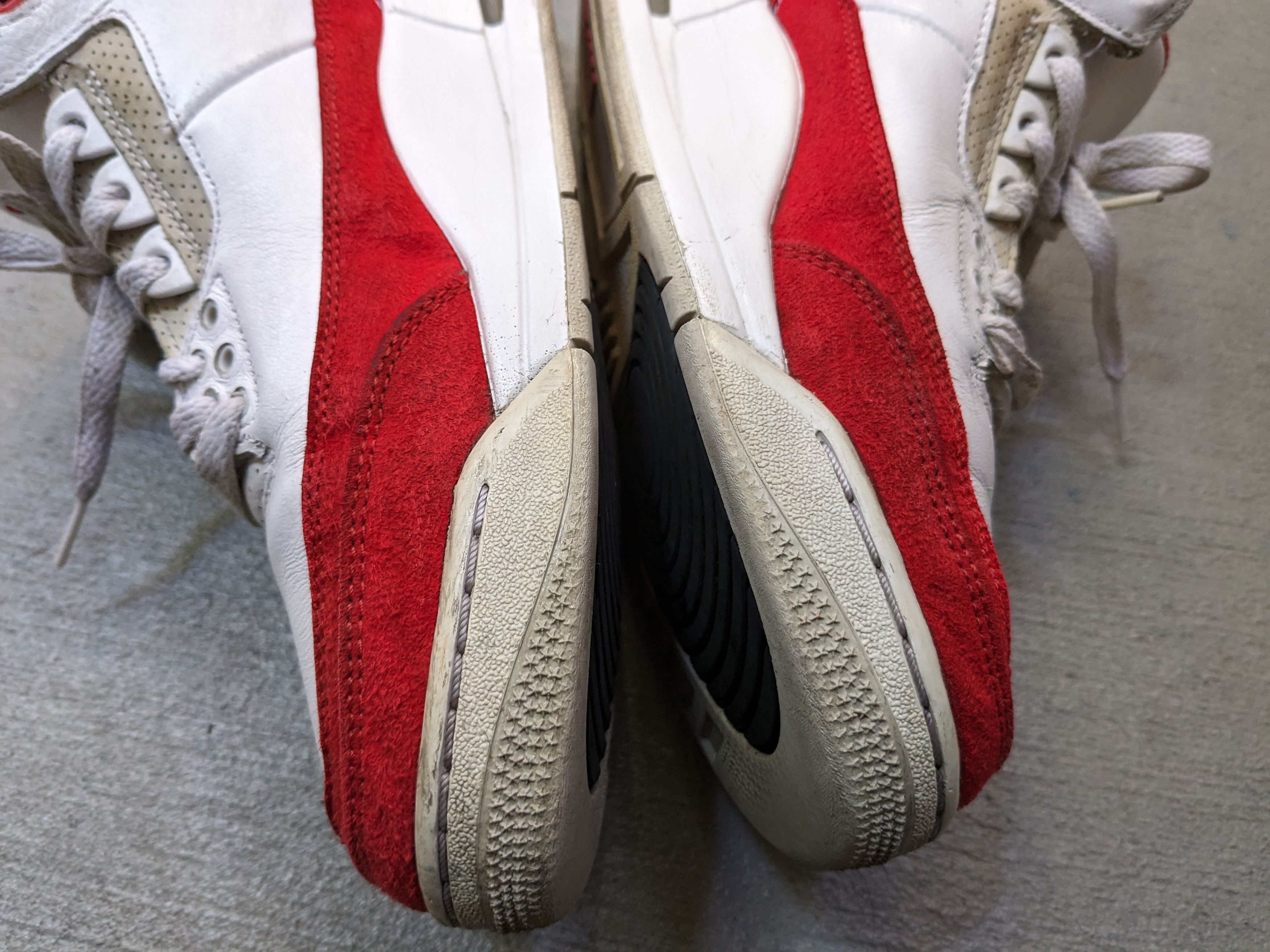 Jordan Brand Nike Jordan 3 Retro Tinker Air Max 1 Red White CJ0939-100 Size US 10 / EU 43 - 14 Thumbnail