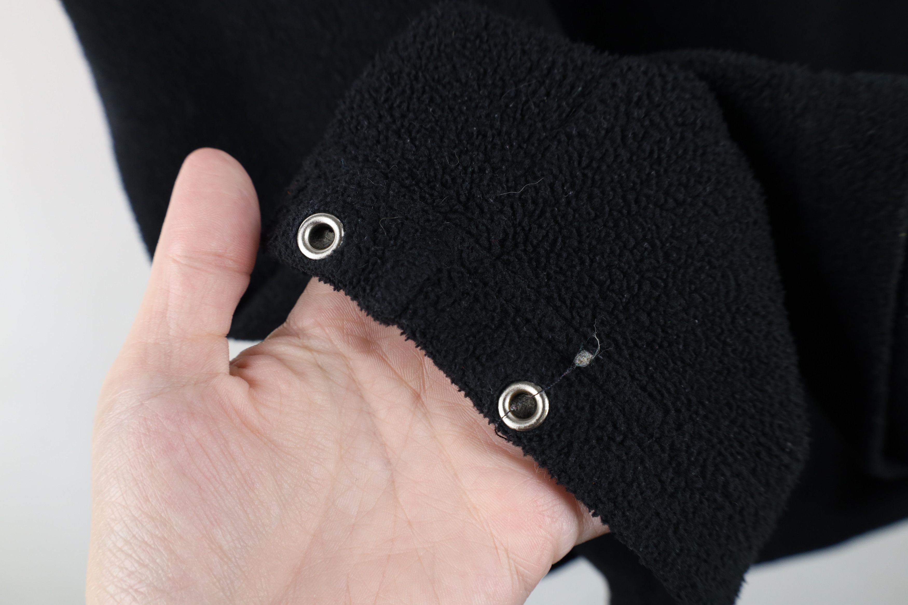 Vintage Vintage 90s Bum Equipment Fleece Hoodie Sweatshirt Black Size US L / EU 52-54 / 3 - 7 Thumbnail