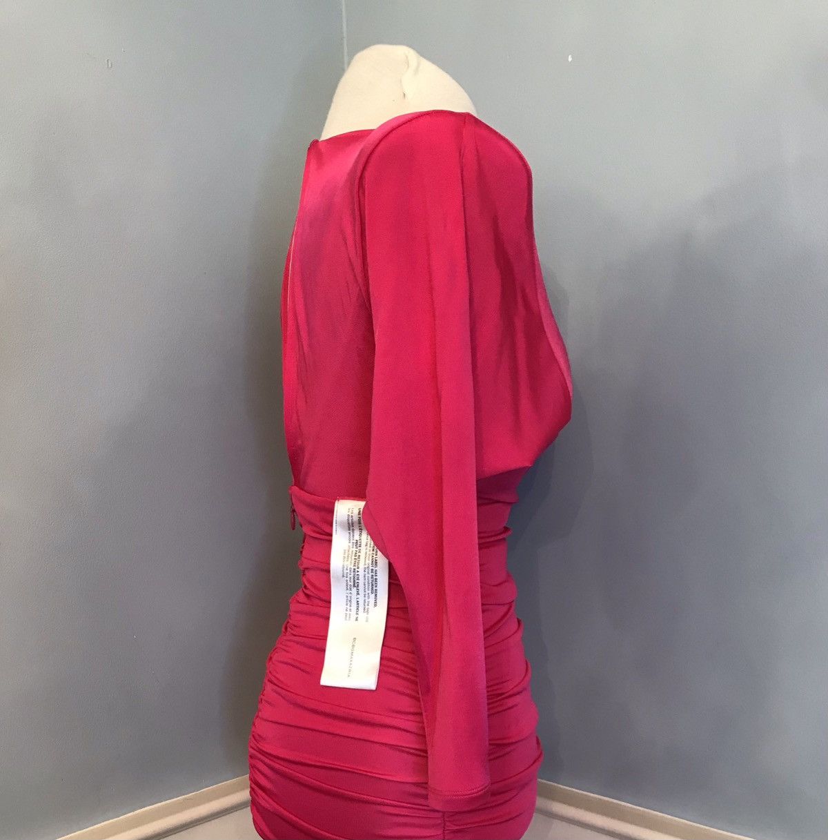BCBG Maxazria NWT Hot Pink Fuchsia Long Sleeve Ruched Bodycon Mini Dress Sz  XS/0