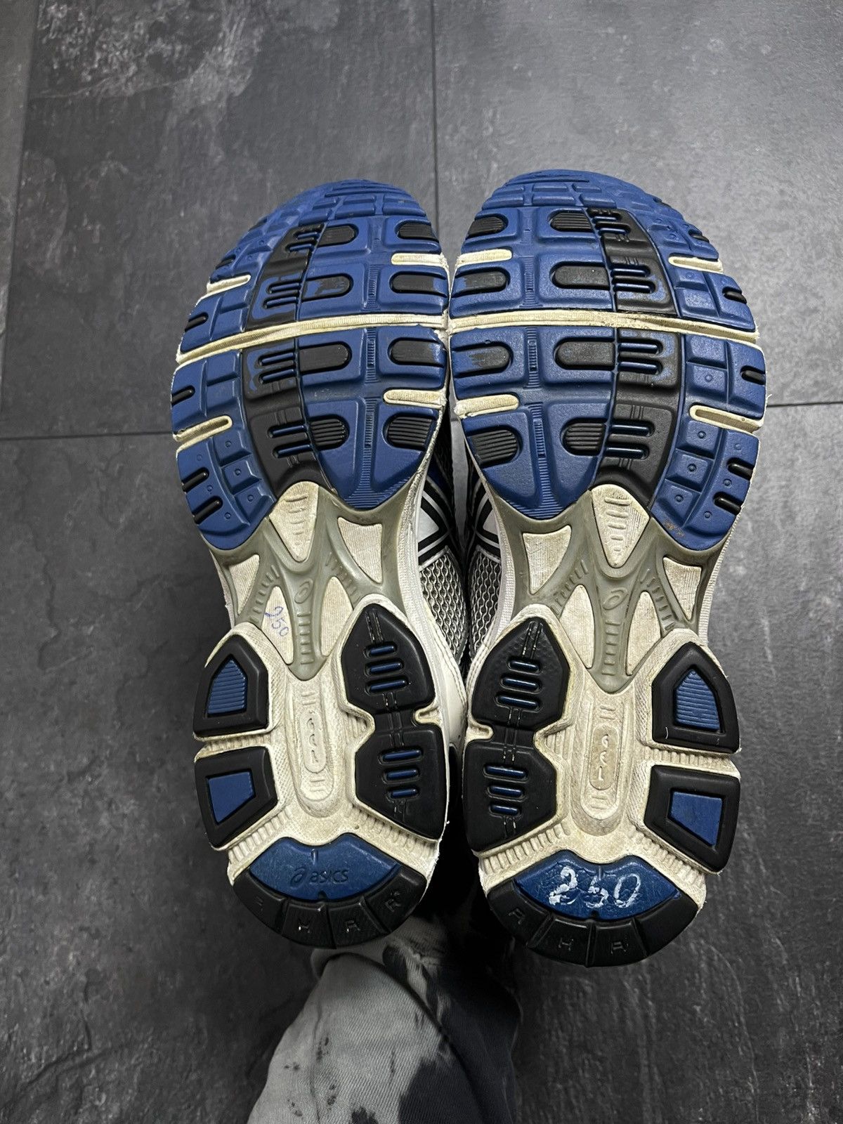 Asics × Streetwear × Vintage Vintage asics gel pulse 3 low top sneakers Size US 10 / EU 43 - 15 Thumbnail