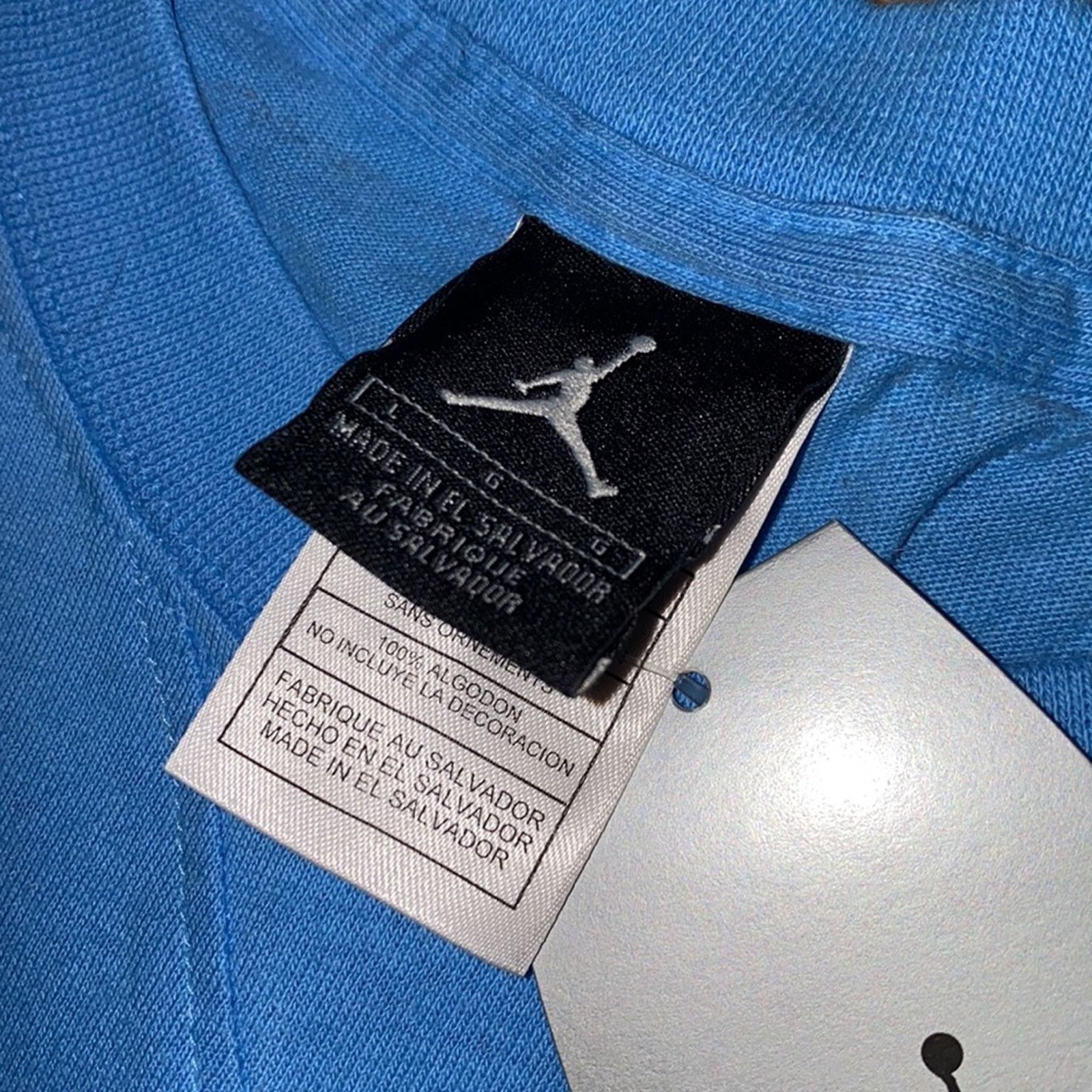 Jordan Brand 2004 Jordan Carmelo Anthony short sleeve Size US L / EU 52-54 / 3 - 6 Thumbnail