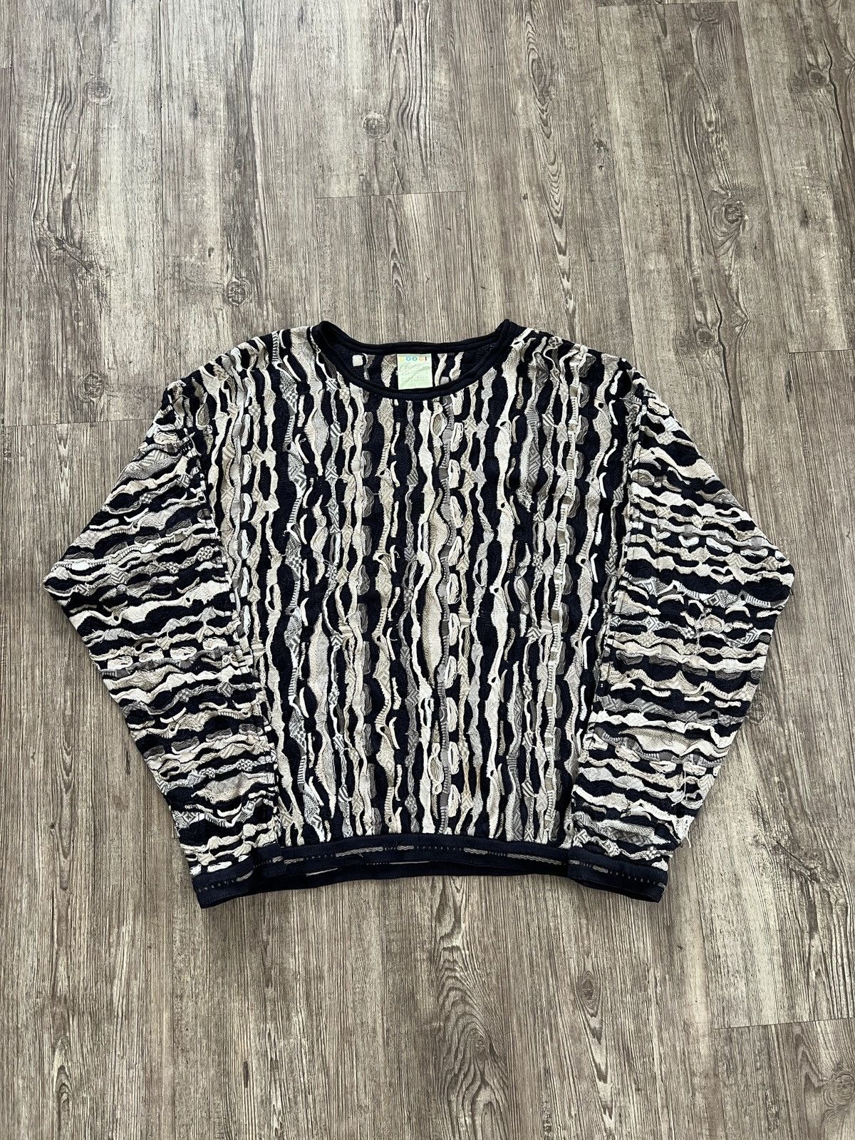 Coogi Vintage COOGI Australia Pure Silk 3D Knit Sweater Biggie Size US L / EU 52-54 / 3 - 1 Thumbnail