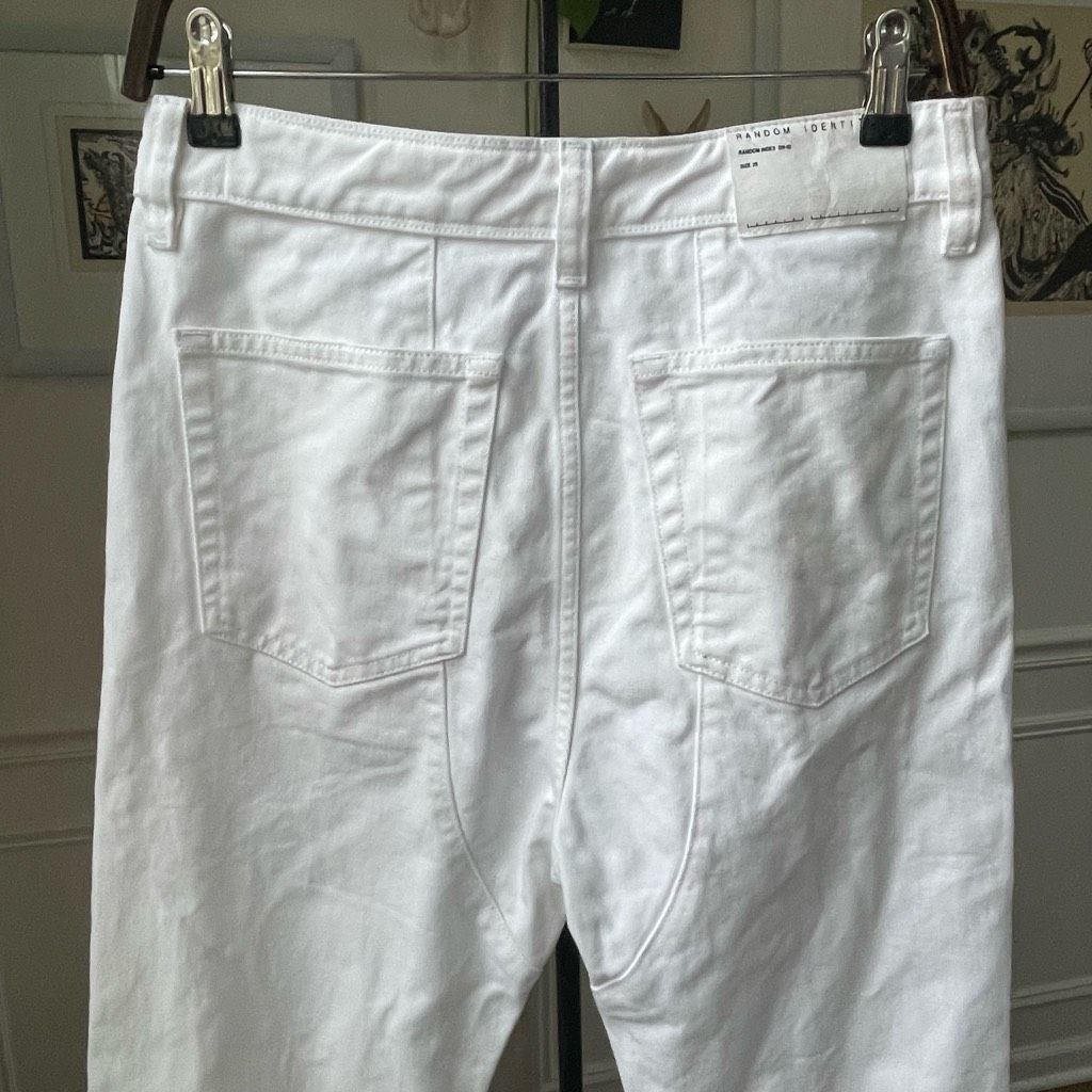 Random Identities Random Identities White I Bless The 60'S Jeans High Rise $22 Size 29" - 8 Thumbnail
