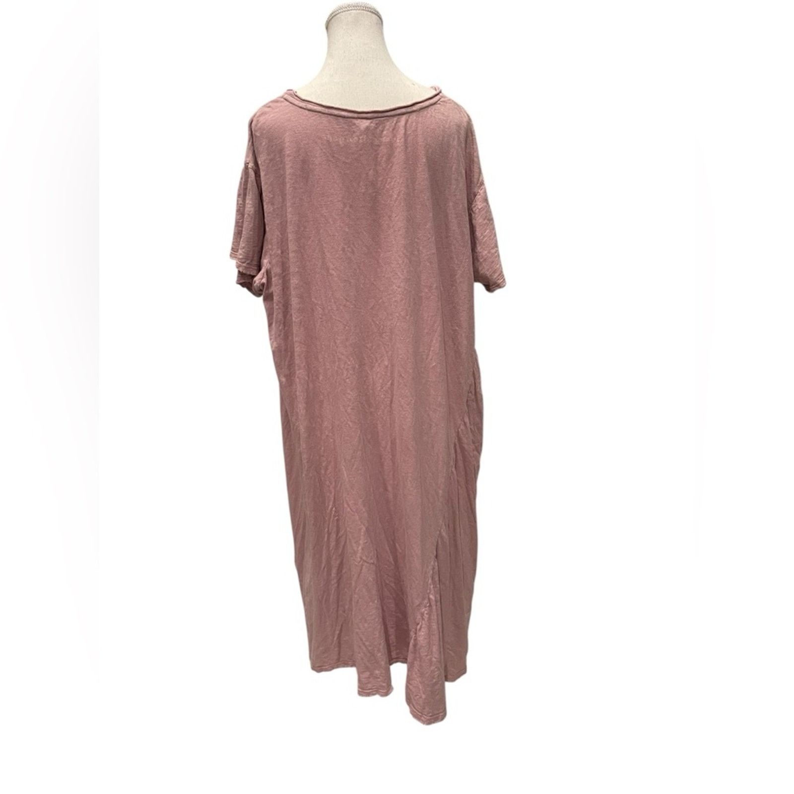 Magnolia Pearl Magnolia Pearl Short Sleeve T-shirt Maxi Dress one size Size ONE SIZE - 5 Thumbnail