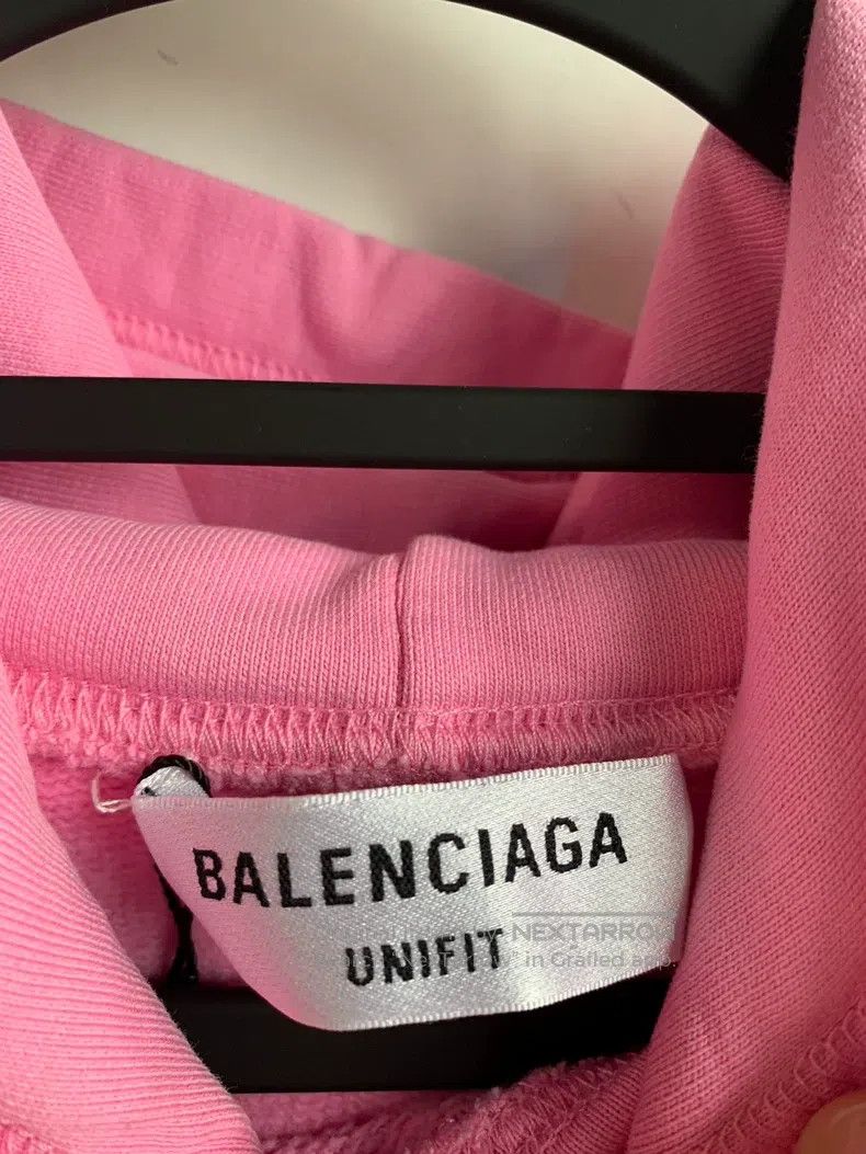 Balenciaga Balenciaga Pink Embroidery Letter Logo Hoodie Size US XS / EU 42 / 0 - 3 Thumbnail