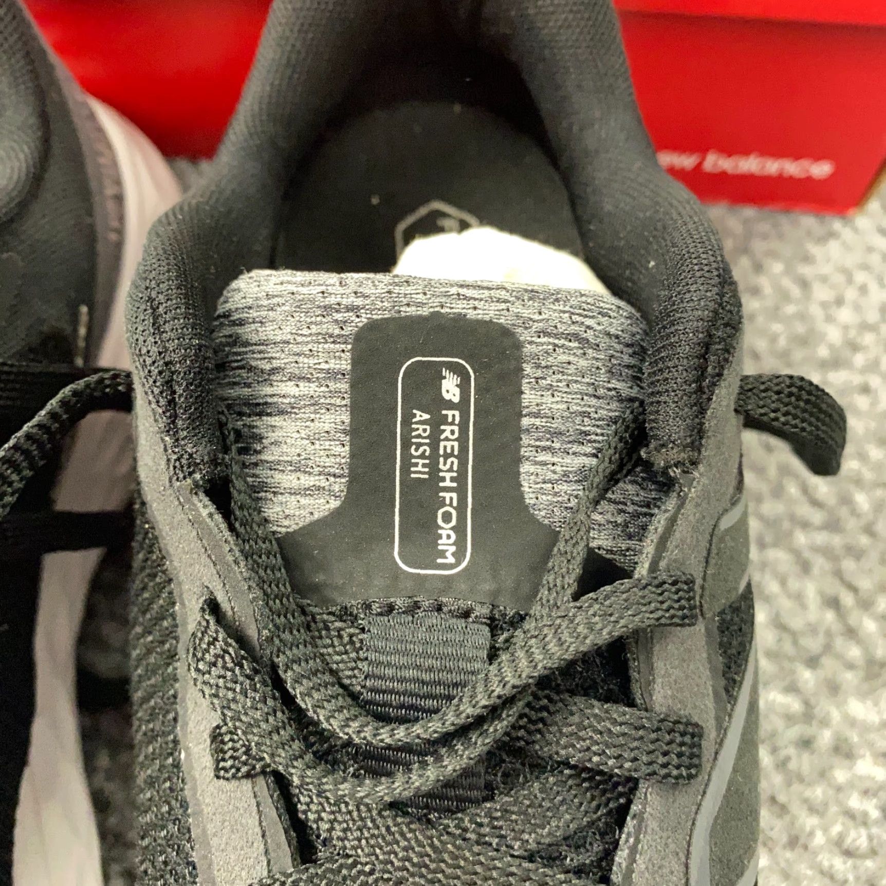 New Balance New Balance Arishi V4 Mens 4E Wide Black Fresh Foam Running Sneakers Size 8 Size US 8 / EU 41 - 5 Thumbnail
