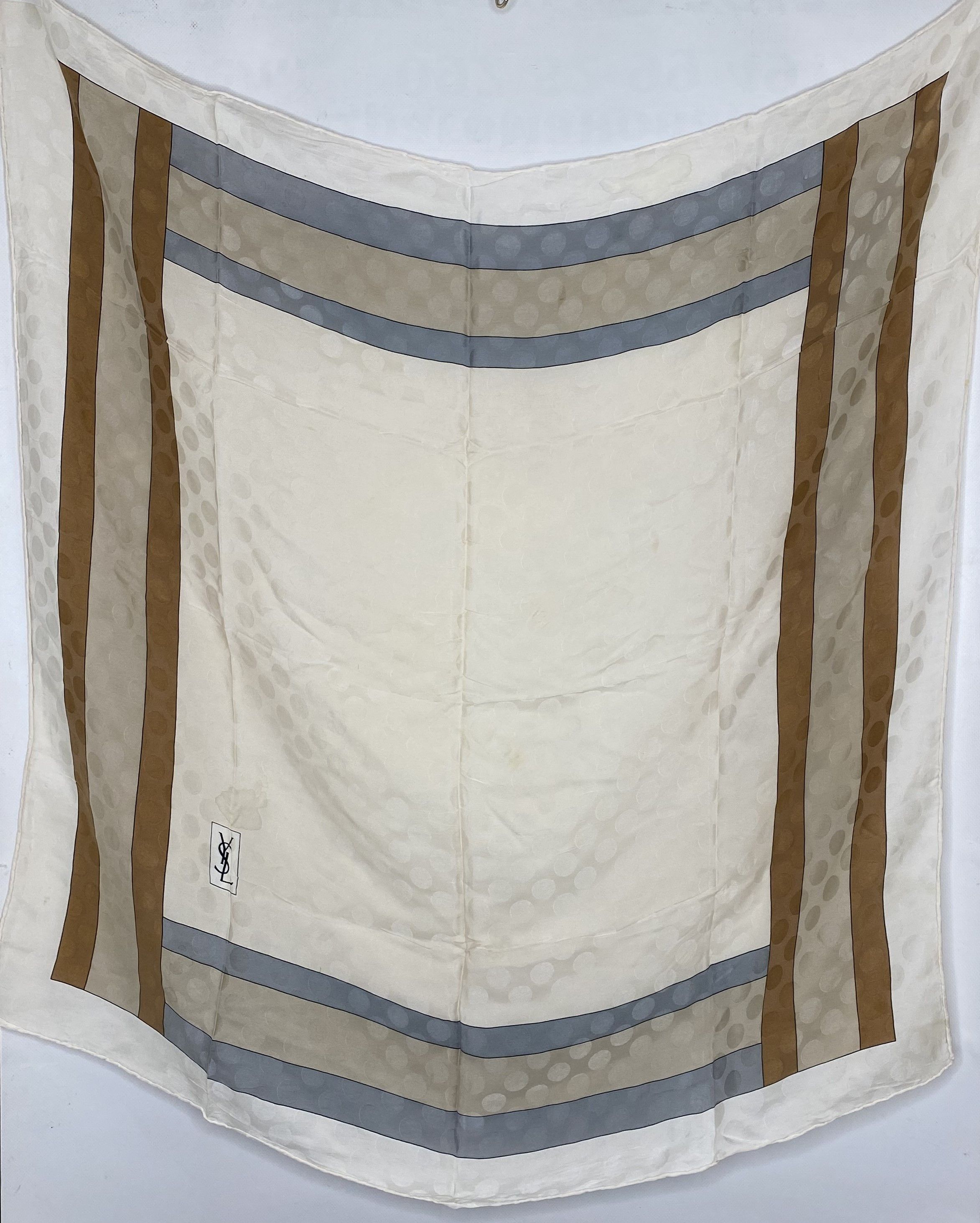 Vintage VINTAGE YVES SAINT LAURENT YSL SCARF SILK Size ONE SIZE - 1 Thumbnail