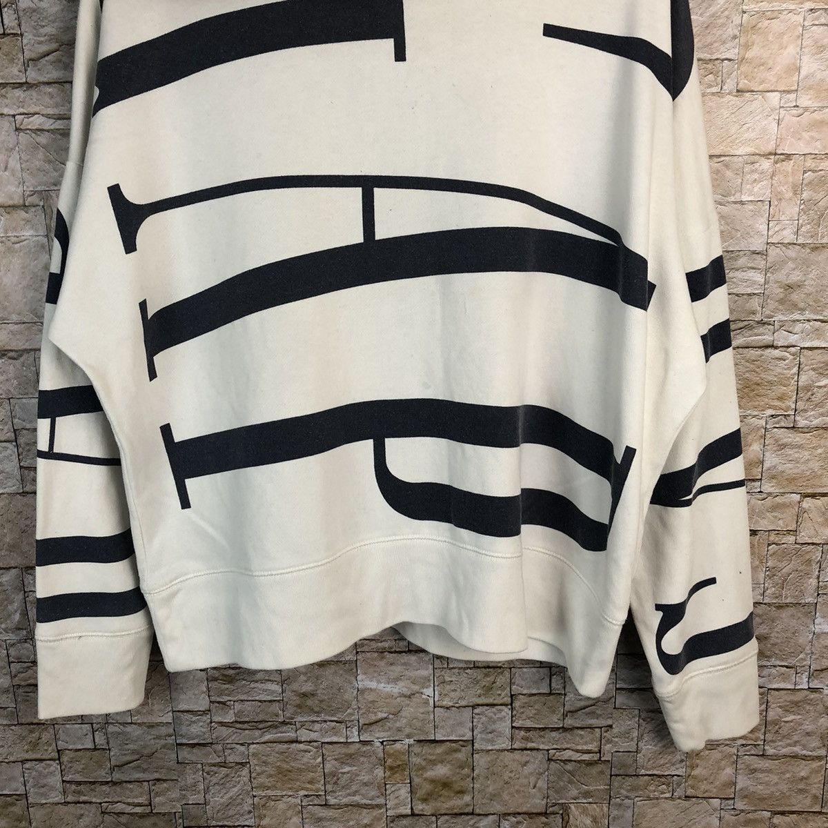 Gap DL Gap Big Font baggie White Hoodie sweatshirt #A378 Size US M / EU 48-50 / 2 - 3 Thumbnail