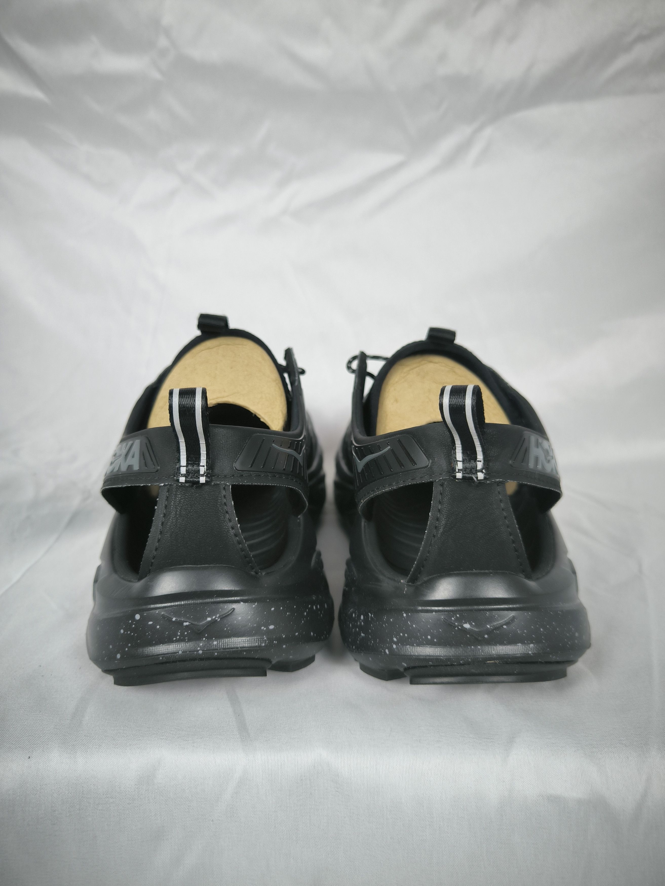 Hoka Hopara Size US 10 / EU 43 - 19 Thumbnail