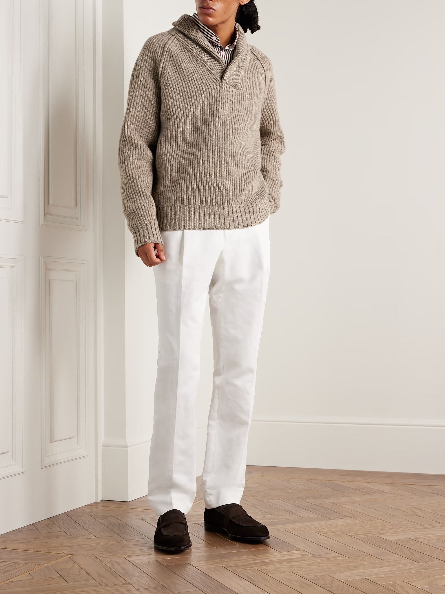 Loro Piana o1srvl11e1024 Scialle Archer Cashmere Sweater in Beige Size US XL / EU 56 / 4 - 2 Thumbnail