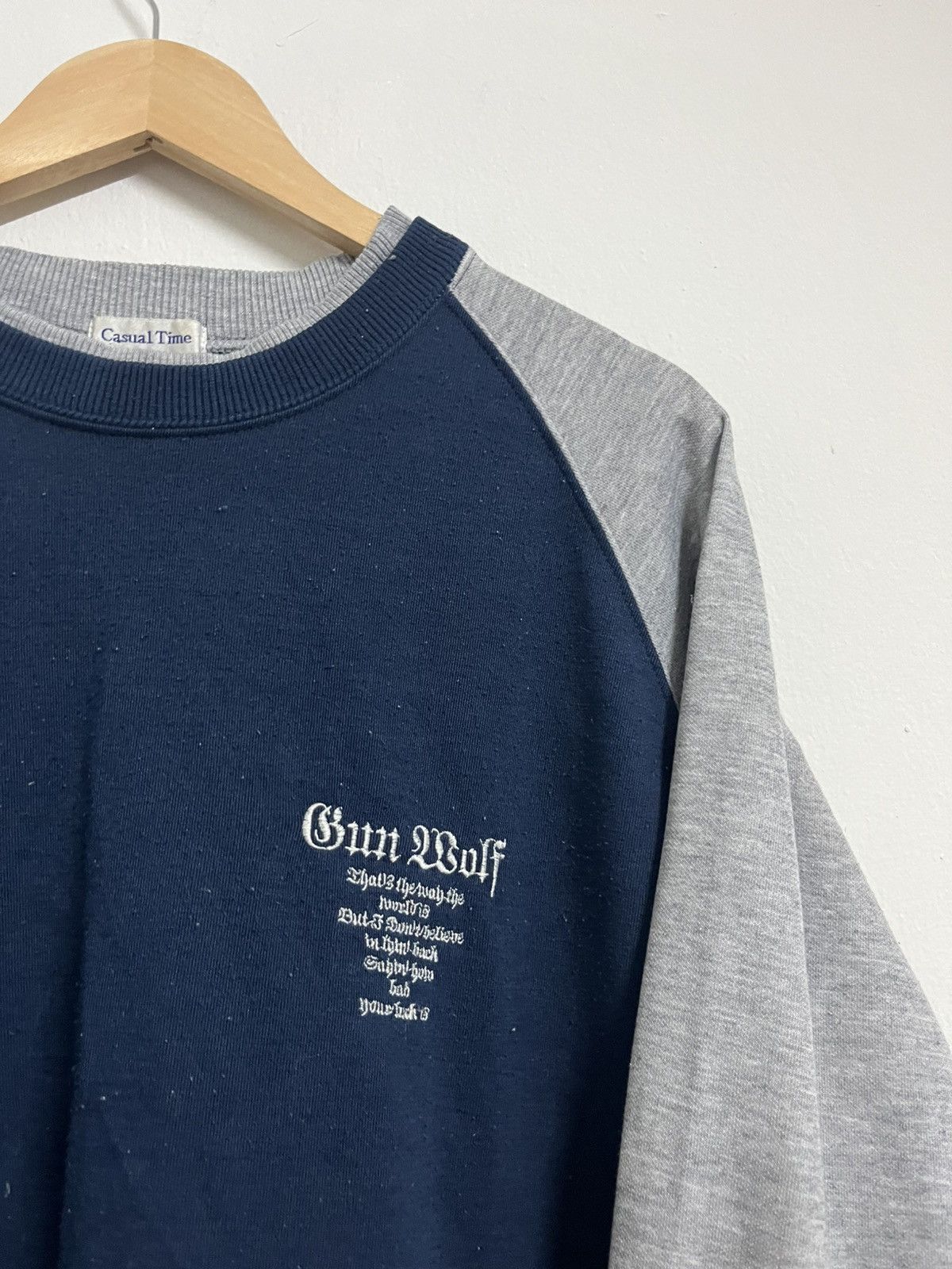Japanese Brand 💥VINTAGE💥 Sun Wolf Dog Town Polycotton Sweatshirts Size US L / EU 52-54 / 3 - 4 Thumbnail