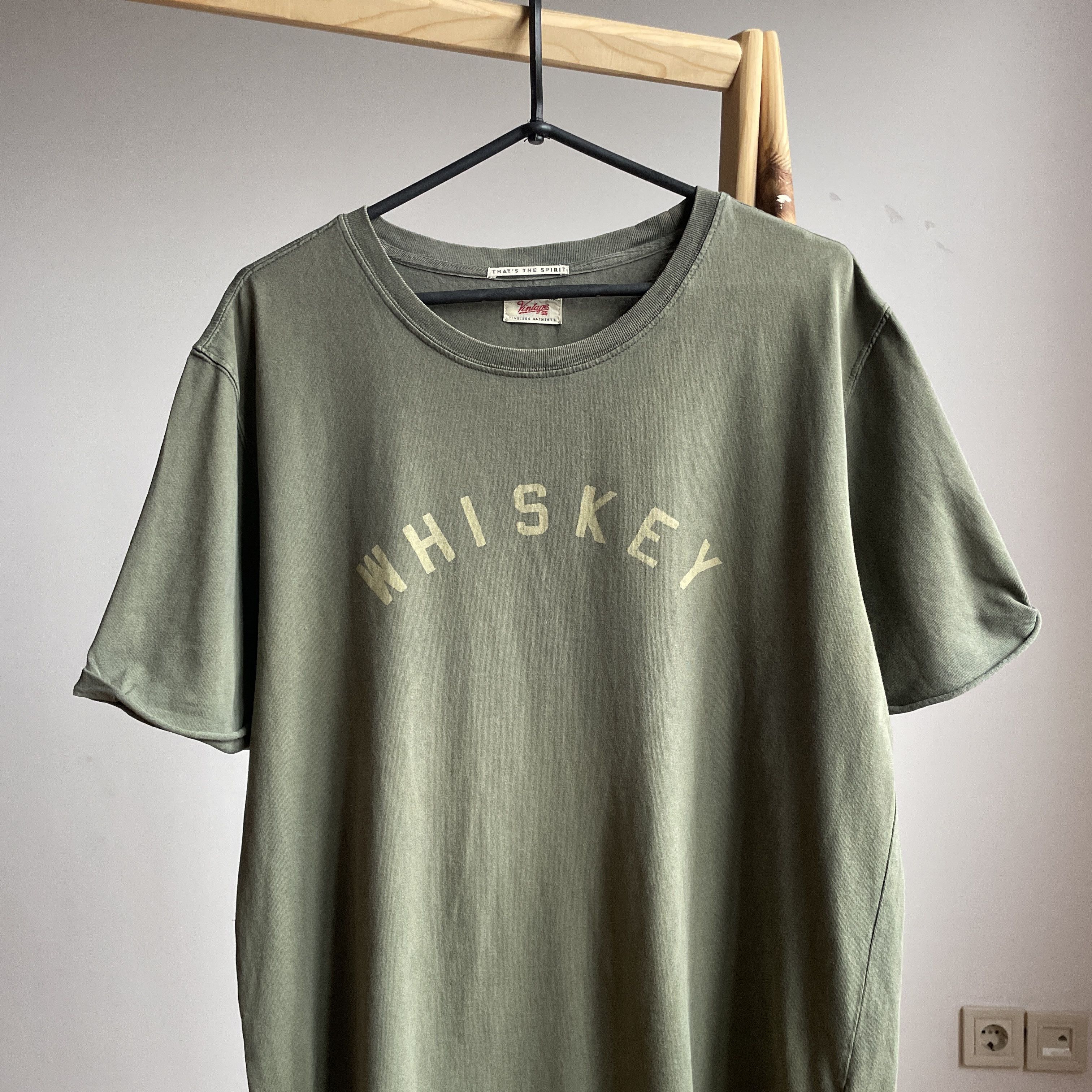 Other Vintage 55 Military Round Hem Whiskey T-Shirt Size XL Size US XL / EU 56 / 4 - 3 Thumbnail