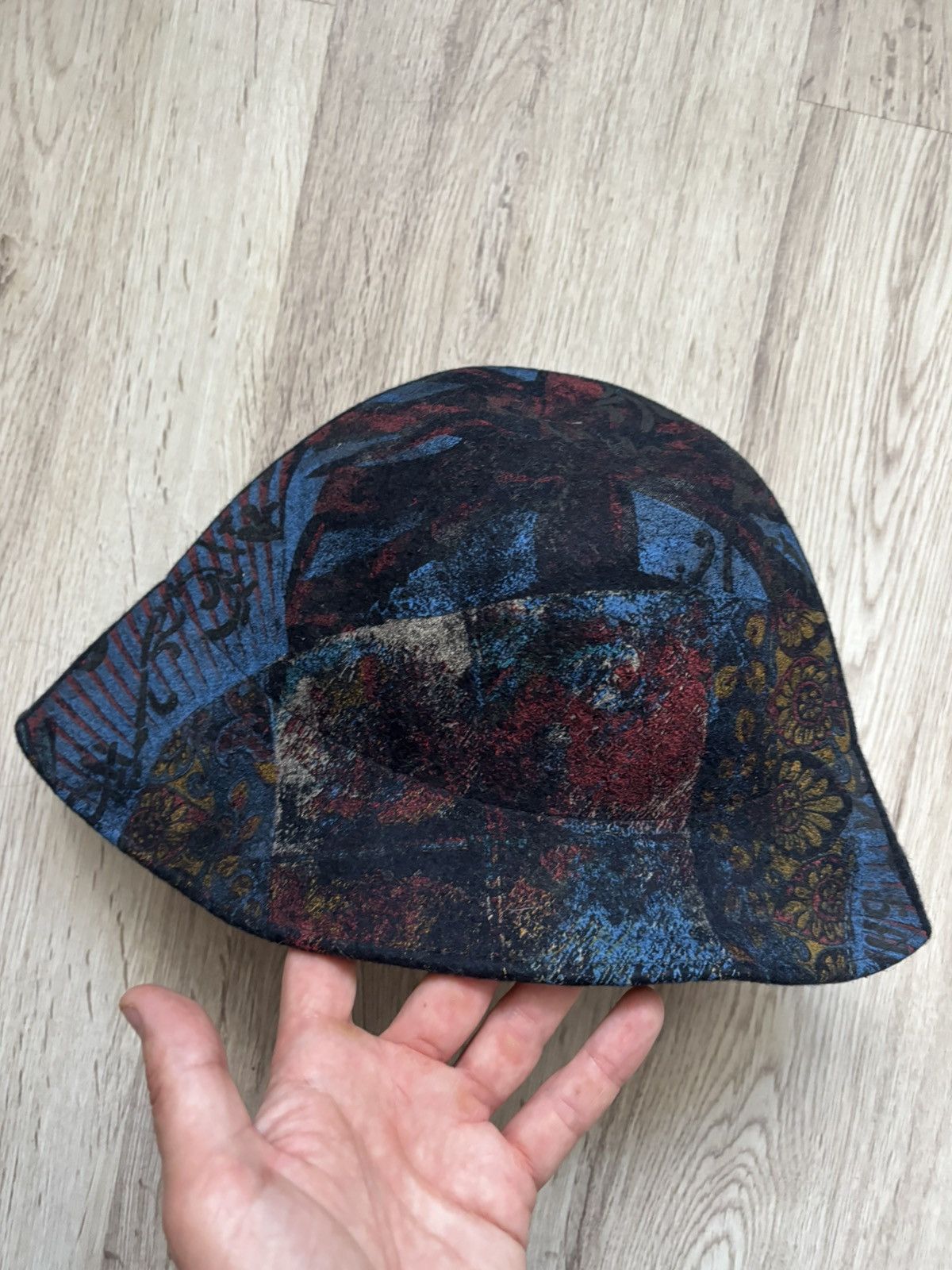 Other Save The Queen Hat rare Size ONE SIZE - 19 Thumbnail