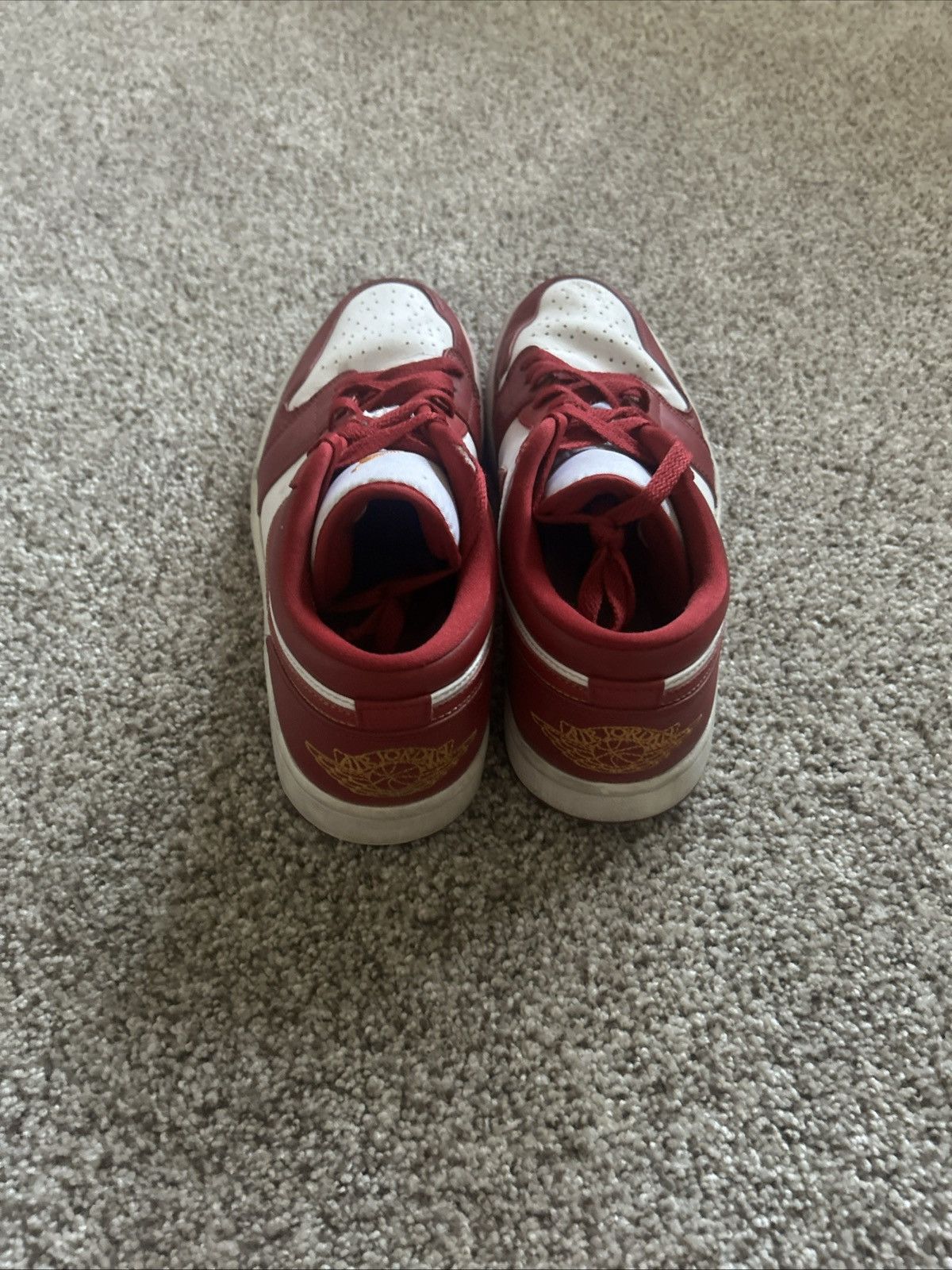 Jordan Brand Jordan 1 Low Cardinal Red Size US 10 / EU 43 - 2 Thumbnail