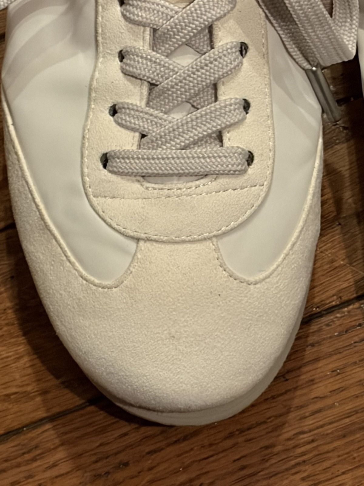 Polo Ralph Lauren Polo Ralph Lauren The Suede Pony Ballerina Sneaker Size US 7 / IT 37 - 3 Thumbnail