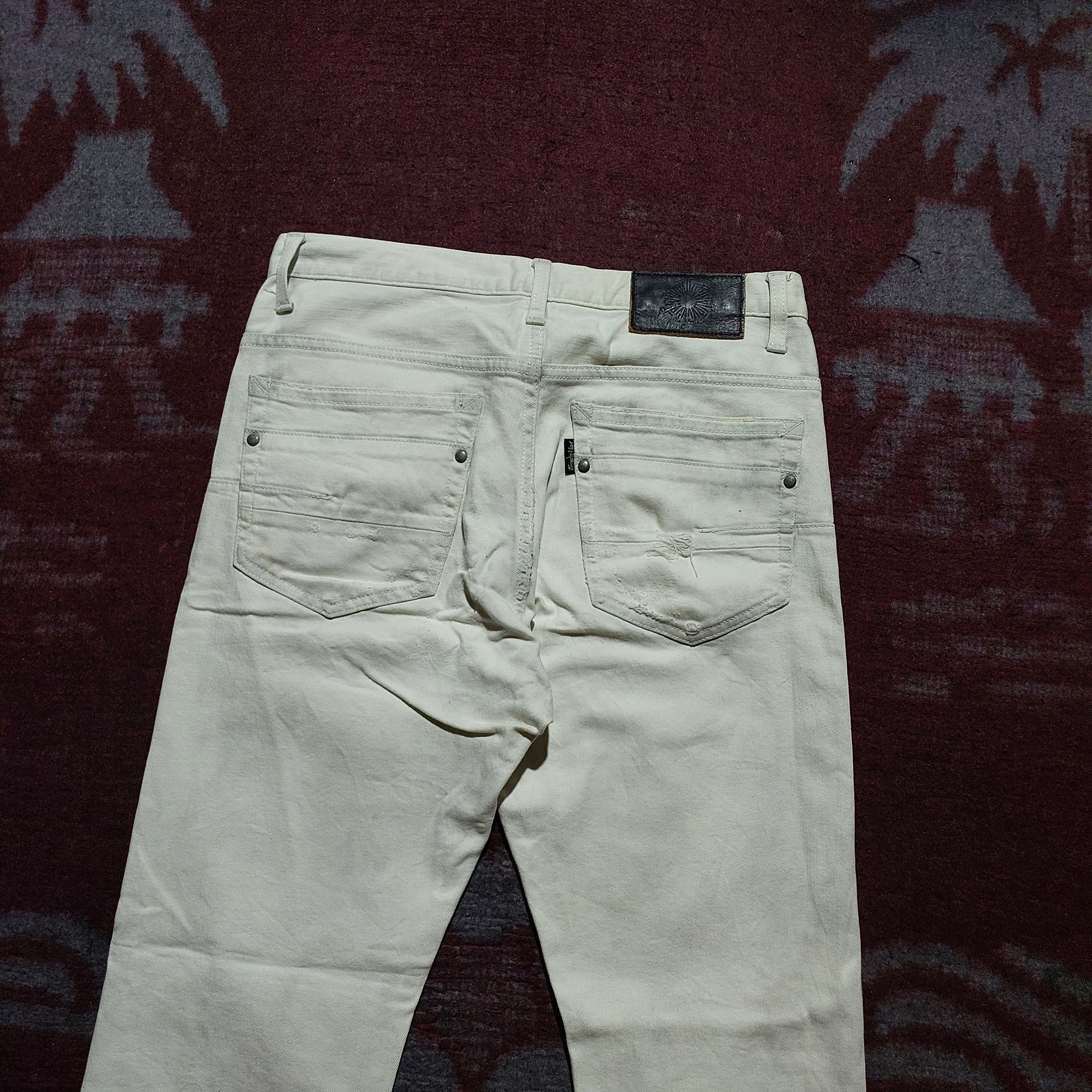 Tornado Mart Tornado Mart Japan distressed white denim pants Size US 30 / EU 46 - 4 Thumbnail