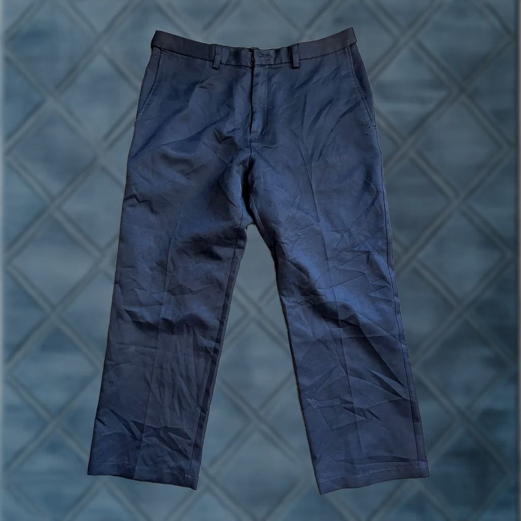 Haggar Haggar Dress Pants Mens 36x29 Classic Fit Flat Front Cotton Polyester Navy Blue Size US 36 / EU 52 - 1 Thumbnail