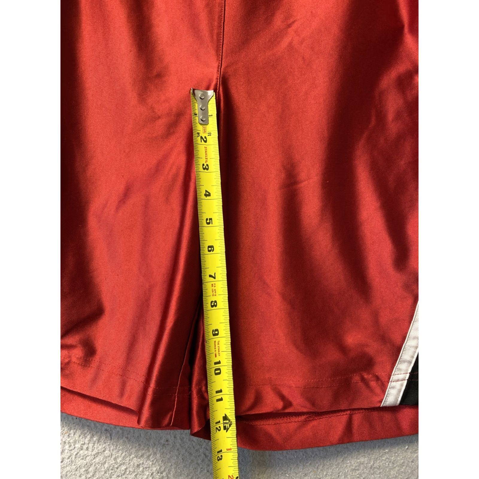 Nike Nike Mens Activewear Shorts Size L Red Black /114-50 Size US 31 - 5 Thumbnail