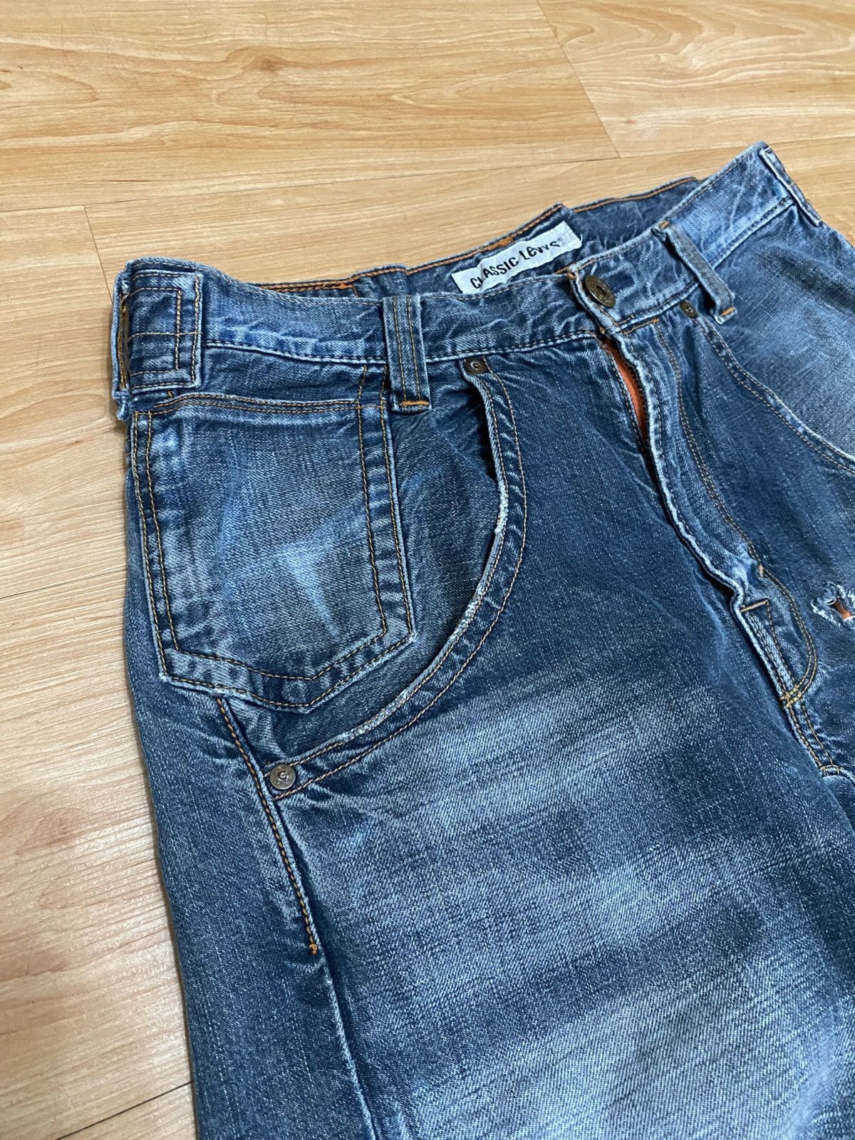 Levi's Distressed denim levis 509 very rare Size US 32 / EU 48 - 5 Thumbnail