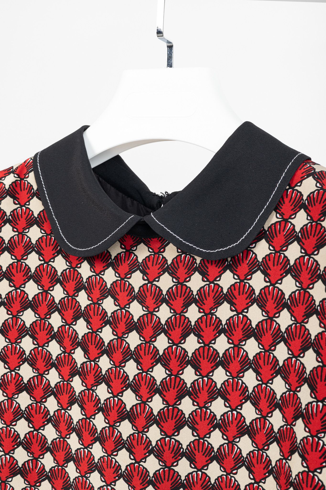 Marni Marni Red Silk-Crepe Seashell-Print Collared Shift Dress Size M / US 6-8 / IT 42-44 - 4 Thumbnail