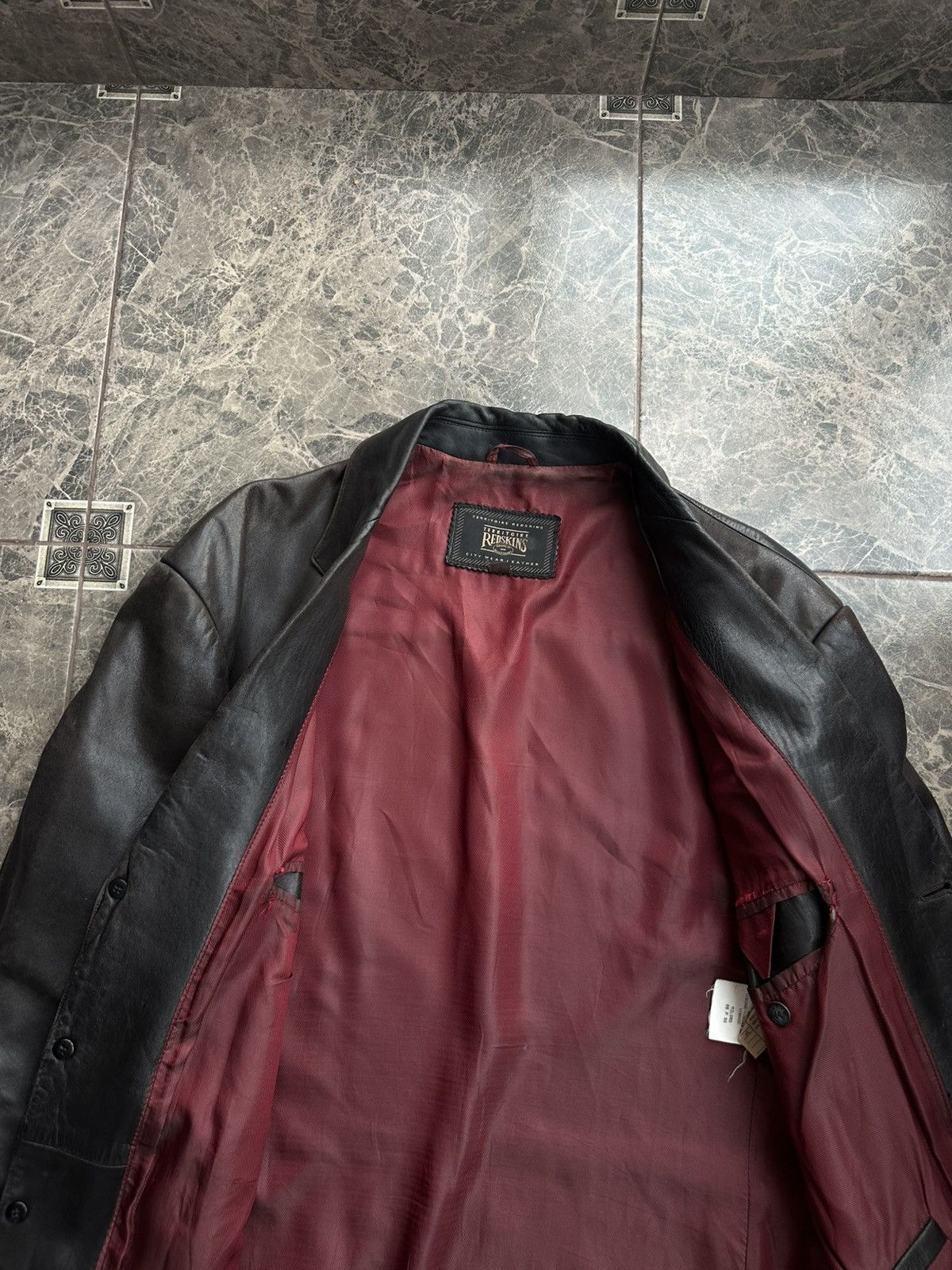 Genuine Leather Vintage Redskins Leather Men’s Coat Jacket 90s Sz L Size US L / EU 52-54 / 3 - 9 Thumbnail
