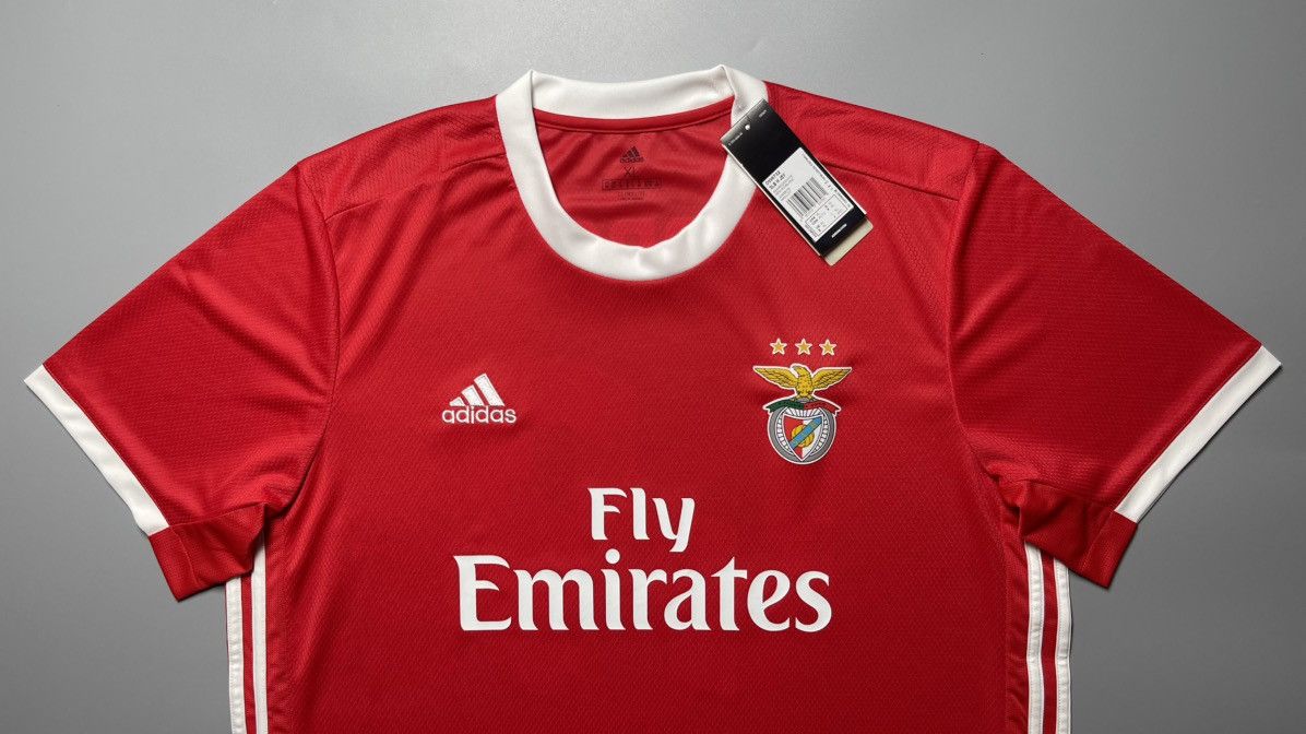 Adidas BENFICA ADIDAS 2019/2020 FOOTBALL HOME JERSEY #49 TAARABT Size US XL / EU 56 / 4 - 3 Thumbnail