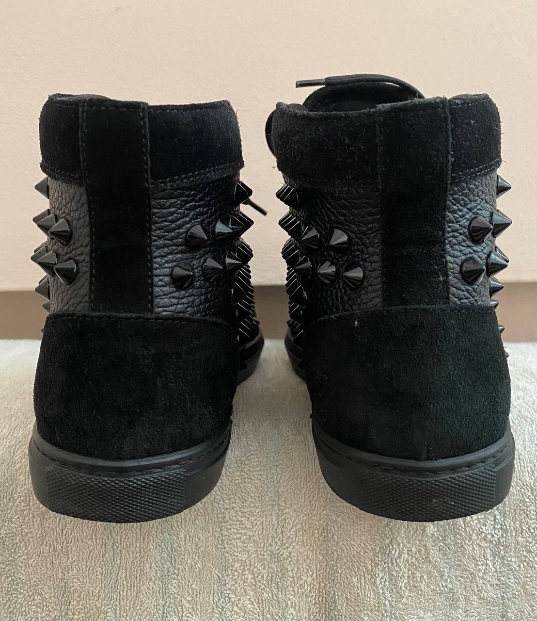 Designer × Philipp Plein RARE ‼️ Philipp Plein FW14 SW150464 Sneakers Studded Sneaker Size US 5.5 / EU 38 - 8 Thumbnail