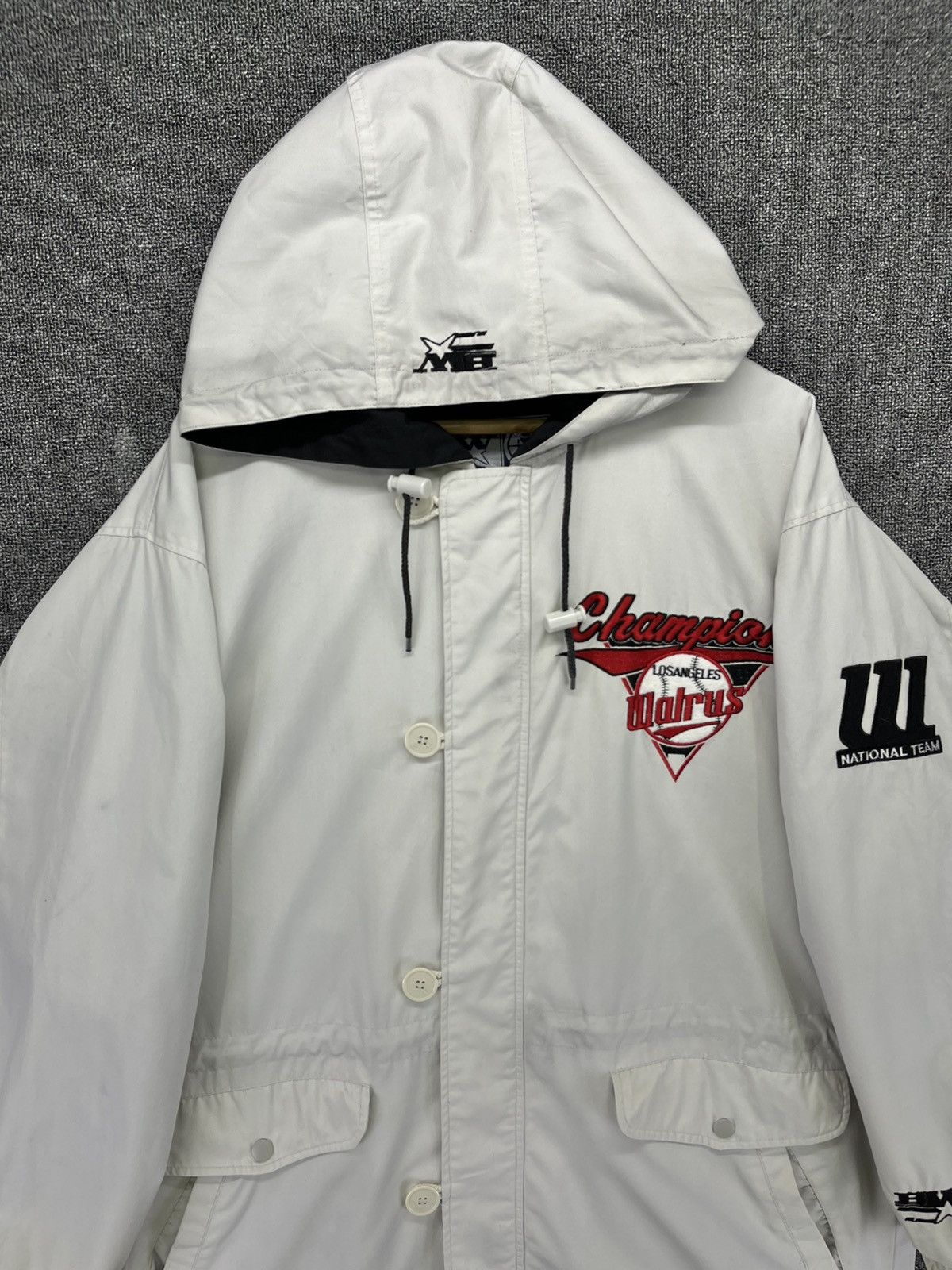 Japanese Brand Vintage Bayleaf Walker Champions Walrus Los Angeles Jacket Size US L / EU 52-54 / 3 - 7 Thumbnail
