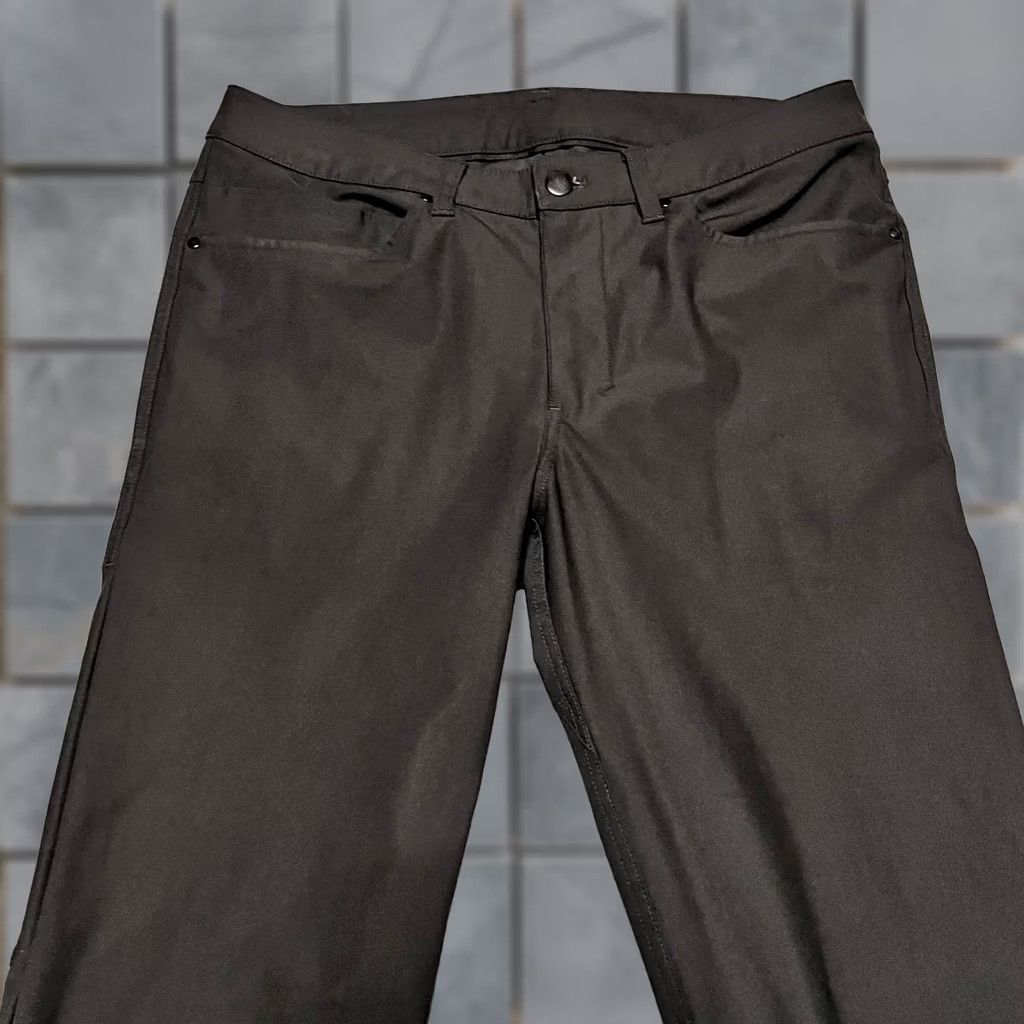 Lululemon Lululemon Pants Mens 31 x30.5 ABC Slim Fit Warpstreme Stretch M5972S Black, 30 in Inseam, Men's Ankle Pants Size 31 Regular Size US 31 - 1 Thumbnail