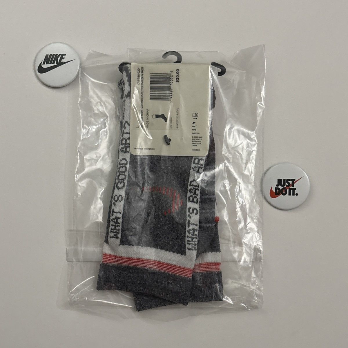 Nike Nike x OFF-WHITE Crew socks ‘SPACEHIPPIE’ CN5786-020 Size ONE SIZE - 2 Thumbnail