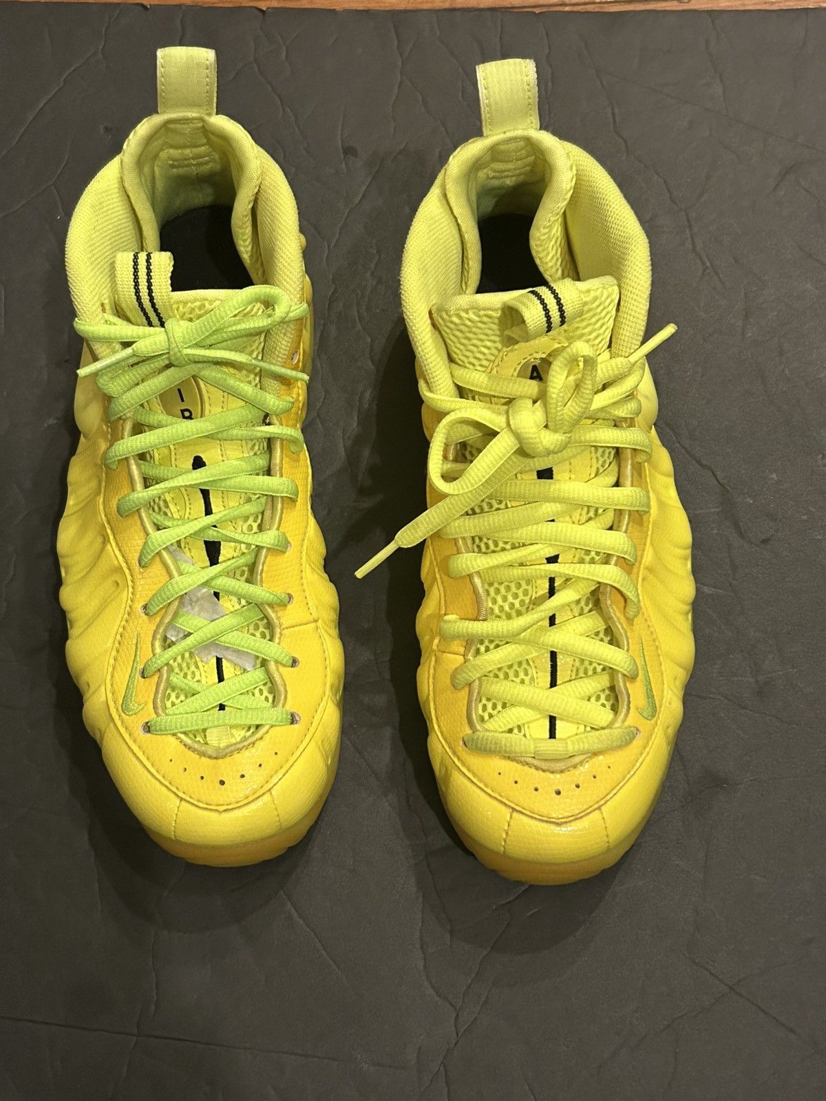 Nike Nike Air Foamposite Pro ‘Volt’ Size US 8 / EU 41 - 1 Thumbnail