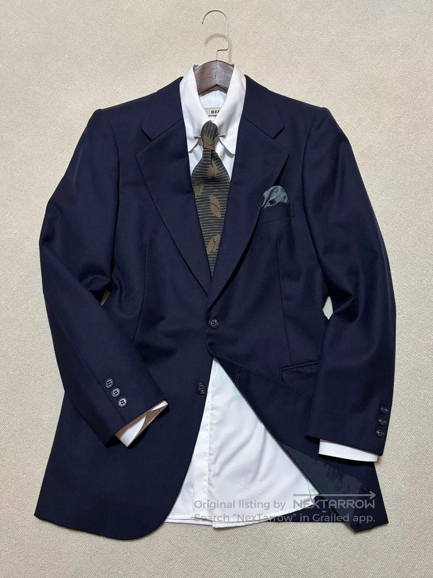 Burberry Burberry Men's Dark Blue Single. Size US M / EU 48-50 / 2 - 2 Thumbnail