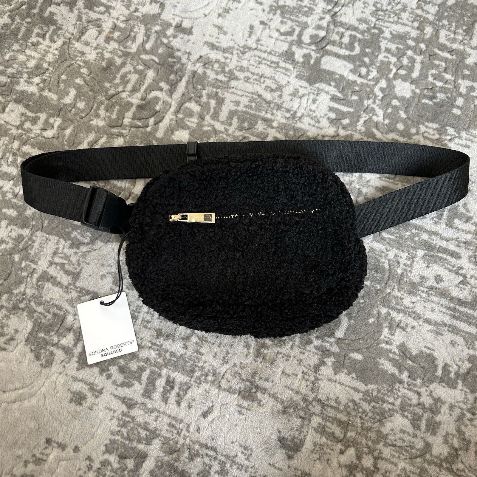 Other Sondra Robert’s Squared Black Sherpa With Gold Accents - New Size ONE SIZE - 1 Thumbnail