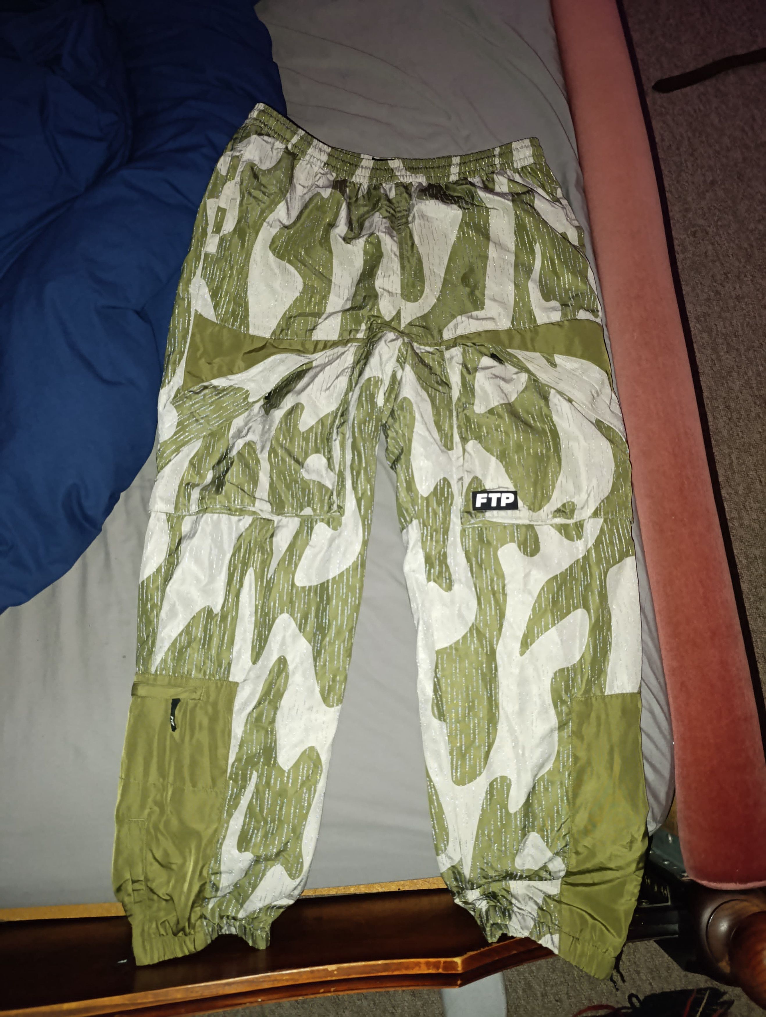 Fuck The Population FTP CARGO TRACK PANTS SIZE L Size US 30 / EU 46 - 2 Thumbnail