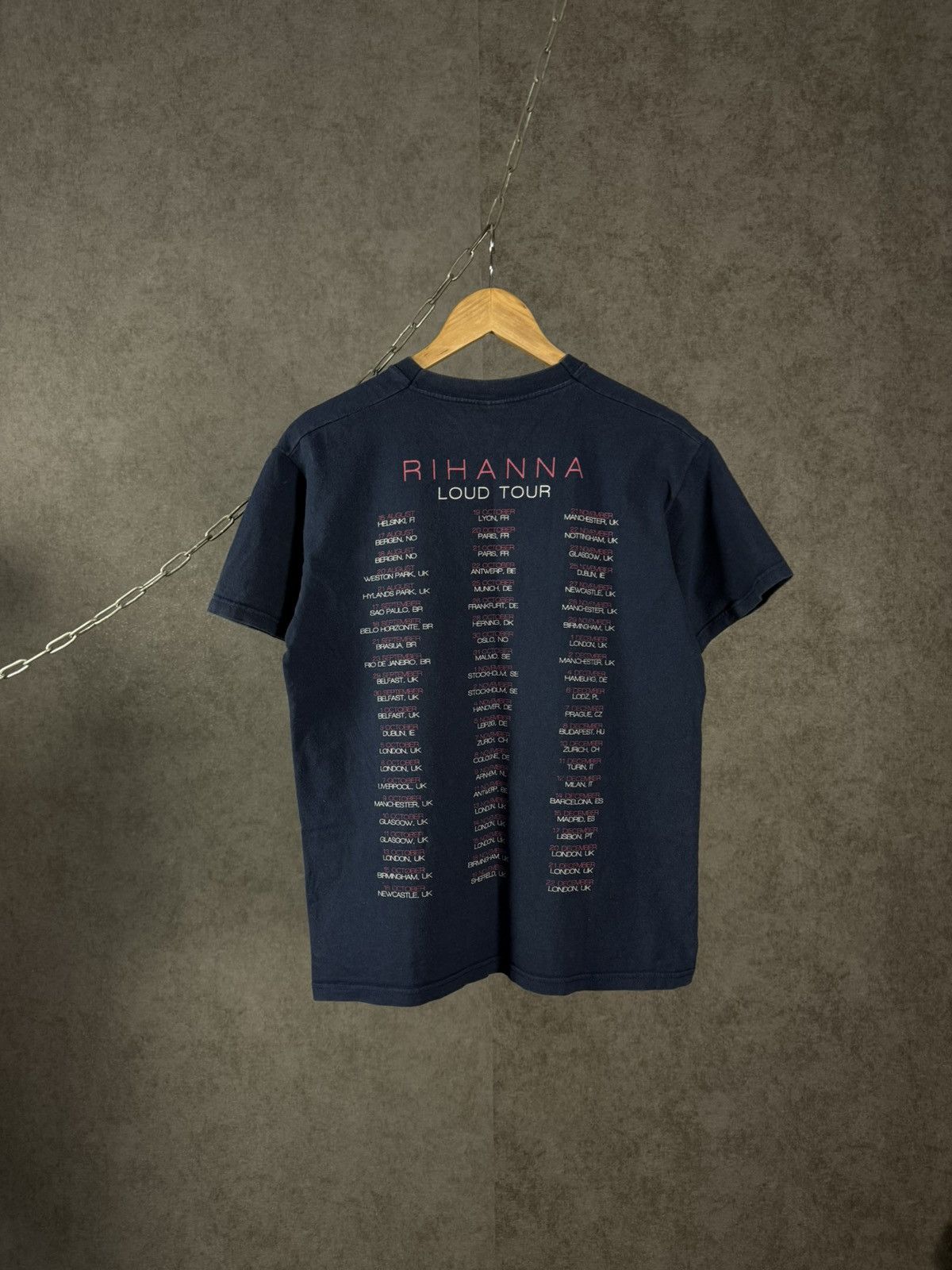 Rihanna Rihanna rock band loud tour Size US S / EU 44-46 / 1 - 2 Thumbnail