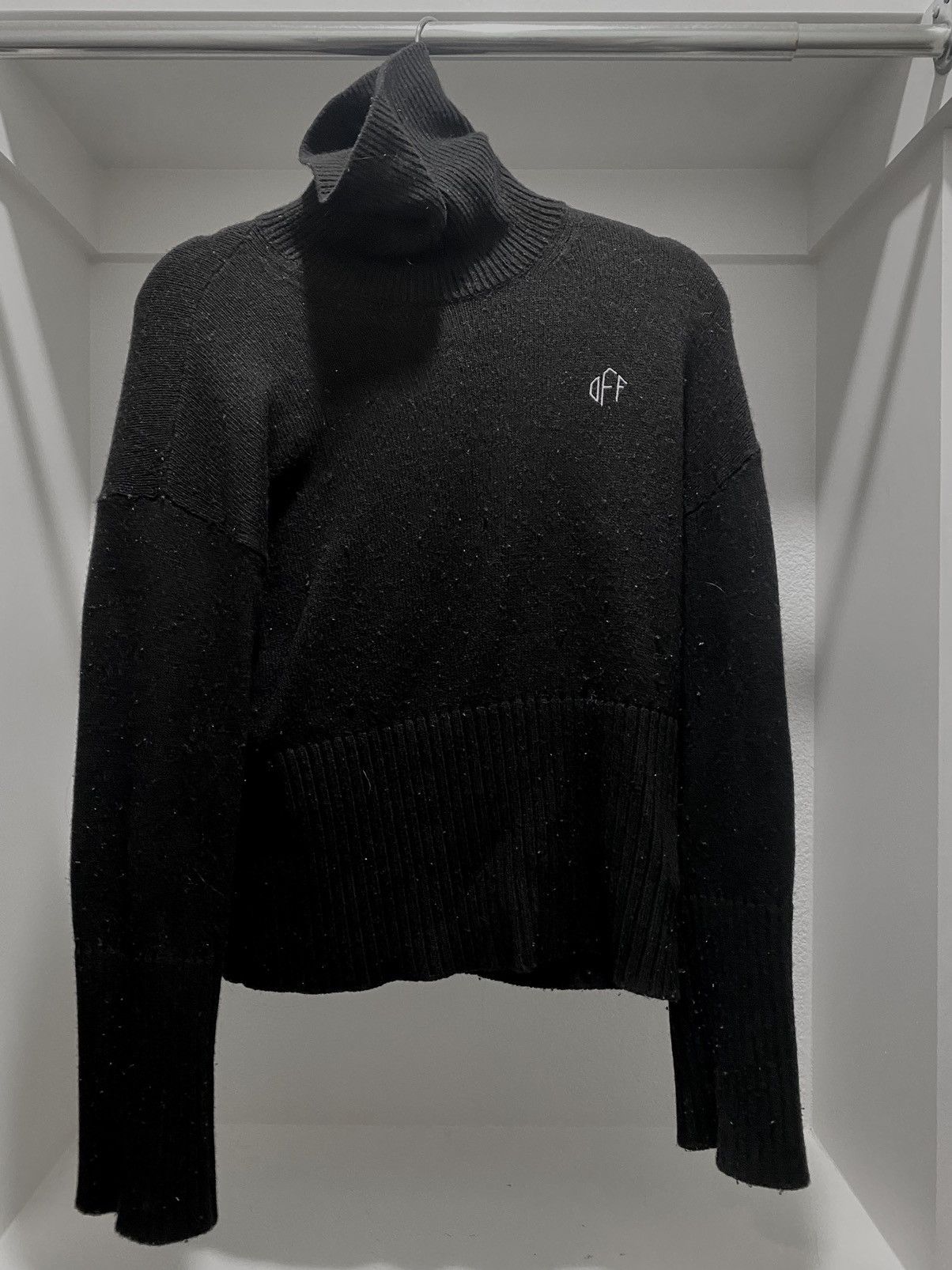 Off-White Off-White turtleneck long sleeve wool sweater Size M / US 6-8 / IT 42-44 - 1 Thumbnail