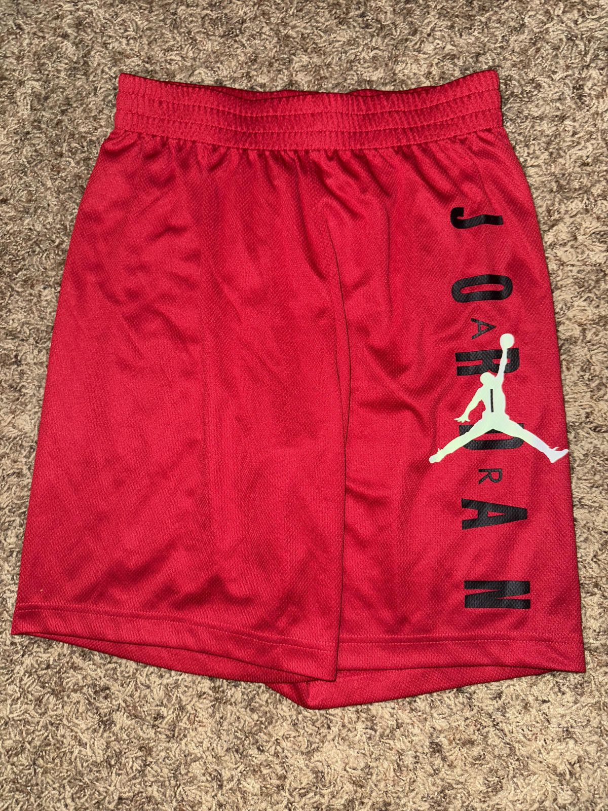 Nike Nike Boy's Air Jordan Vertical Mesh Basketball Shorts Size US 26 / EU 42 - 1 Thumbnail