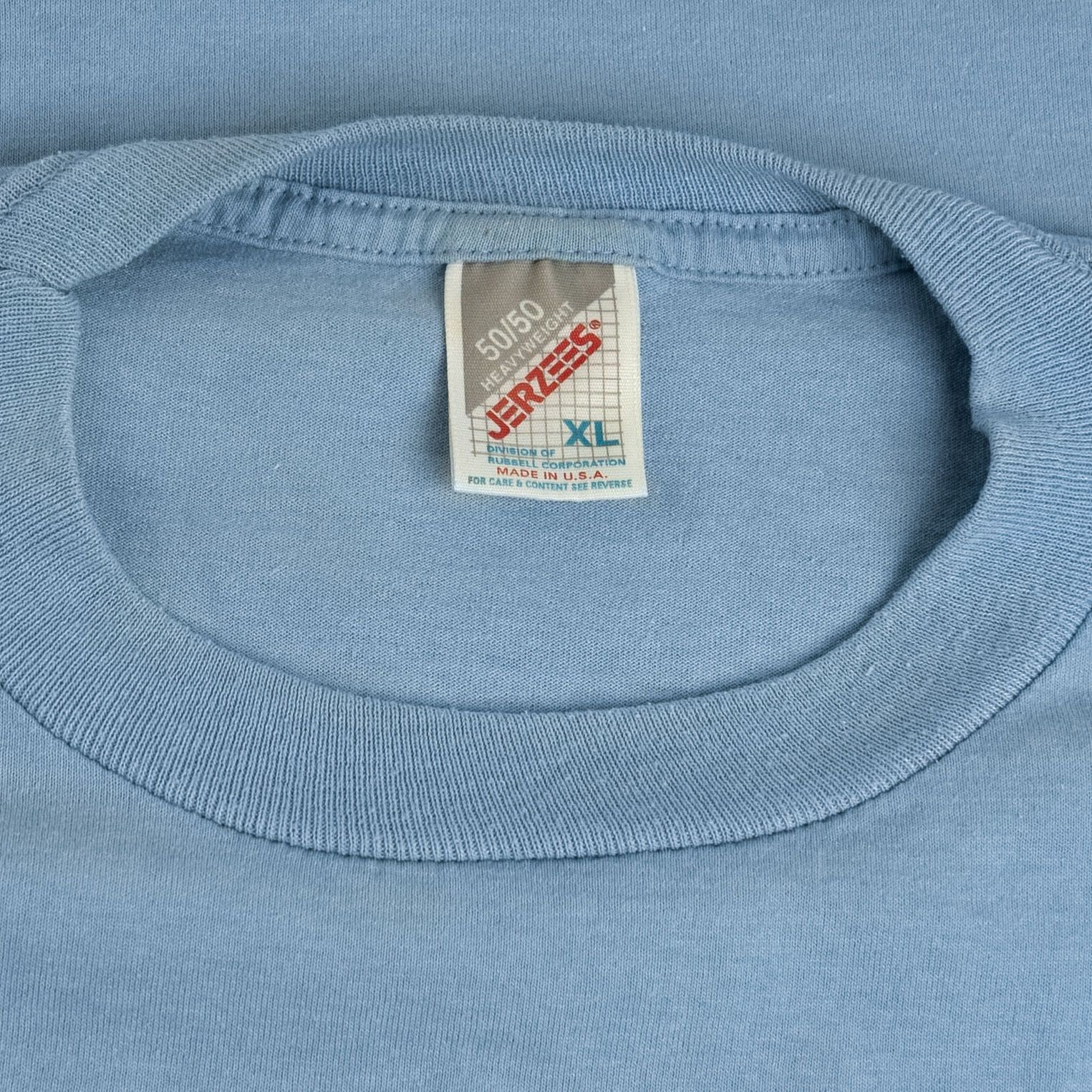 Jerzees × Vintage Vintage 1990's Milwuakee Casino Tee Shirt Size US XL / EU 56 / 4 - 3 Thumbnail